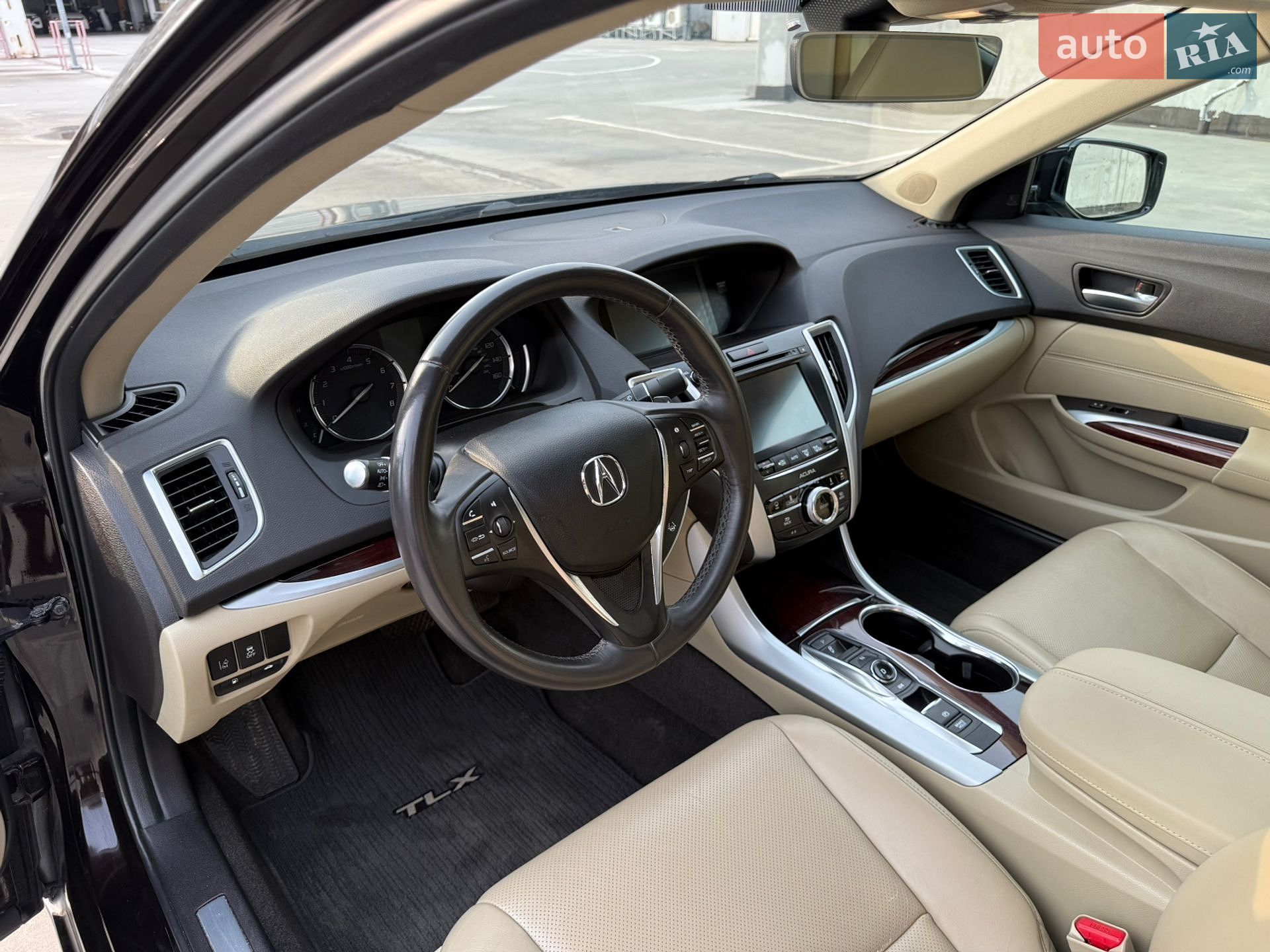 Acura TLX 2015 VIN 19UUB2F59FA022531 фото оголошення 15 з 31