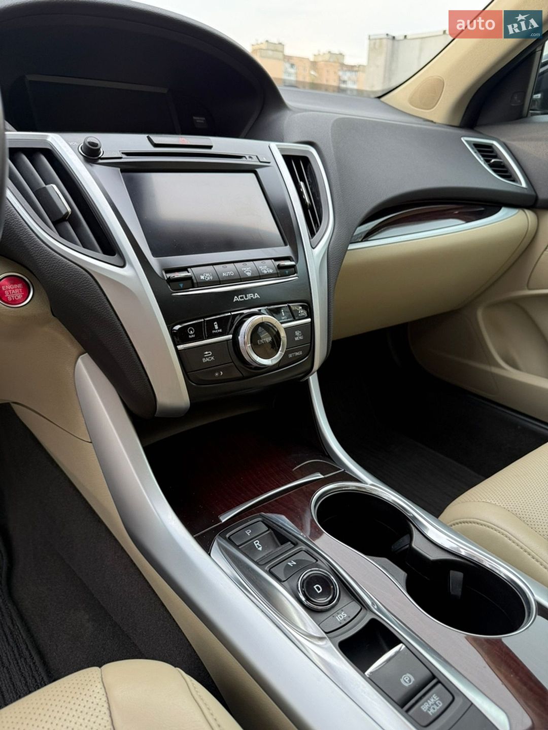 Acura TLX 2015 VIN 19UUB2F59FA022531 фото оголошення 18 з 31