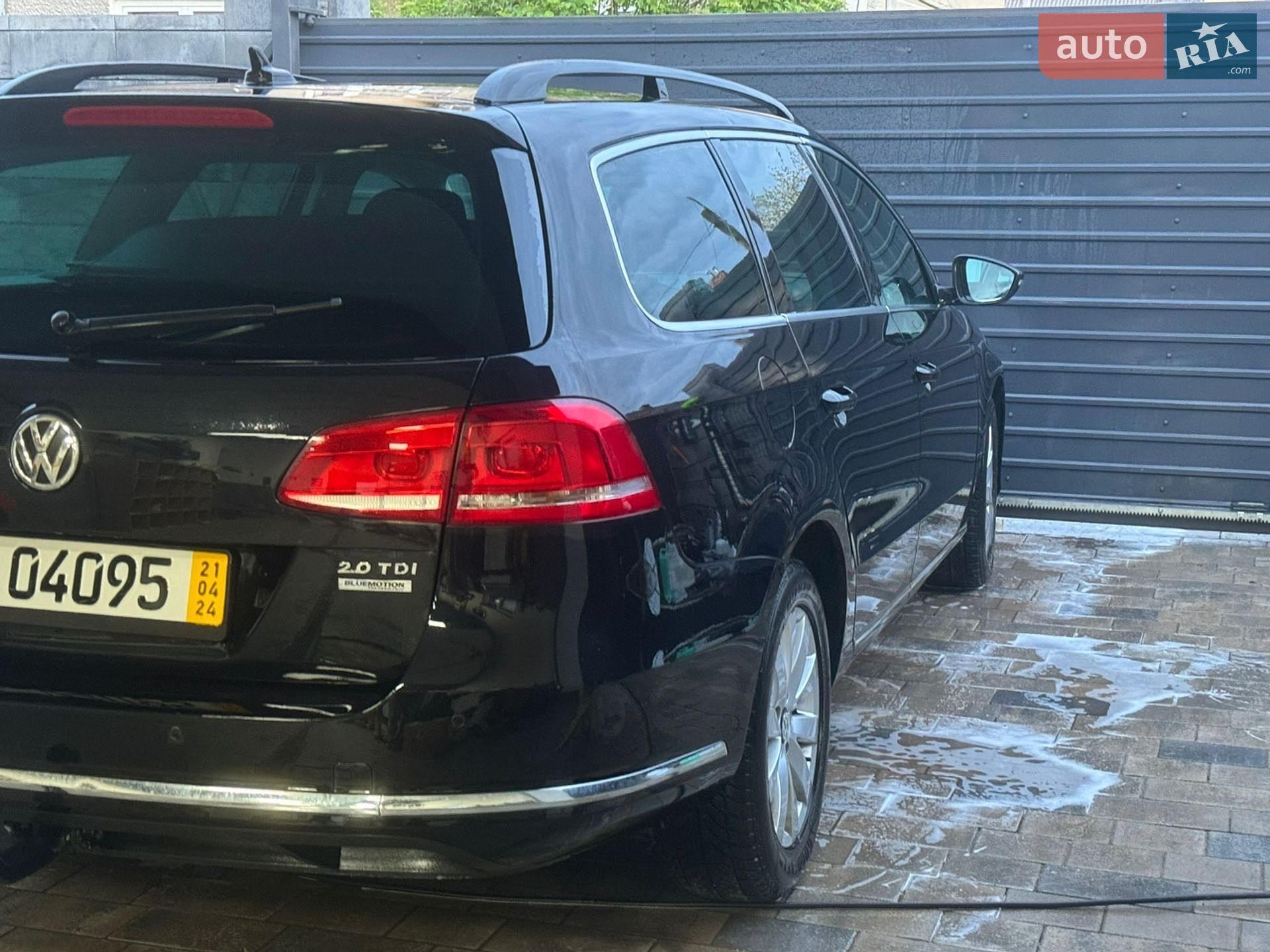 Volkswagen Passat 2011 VIN WVWZZZ3CZBE373717 фото оголошення 7 з 9