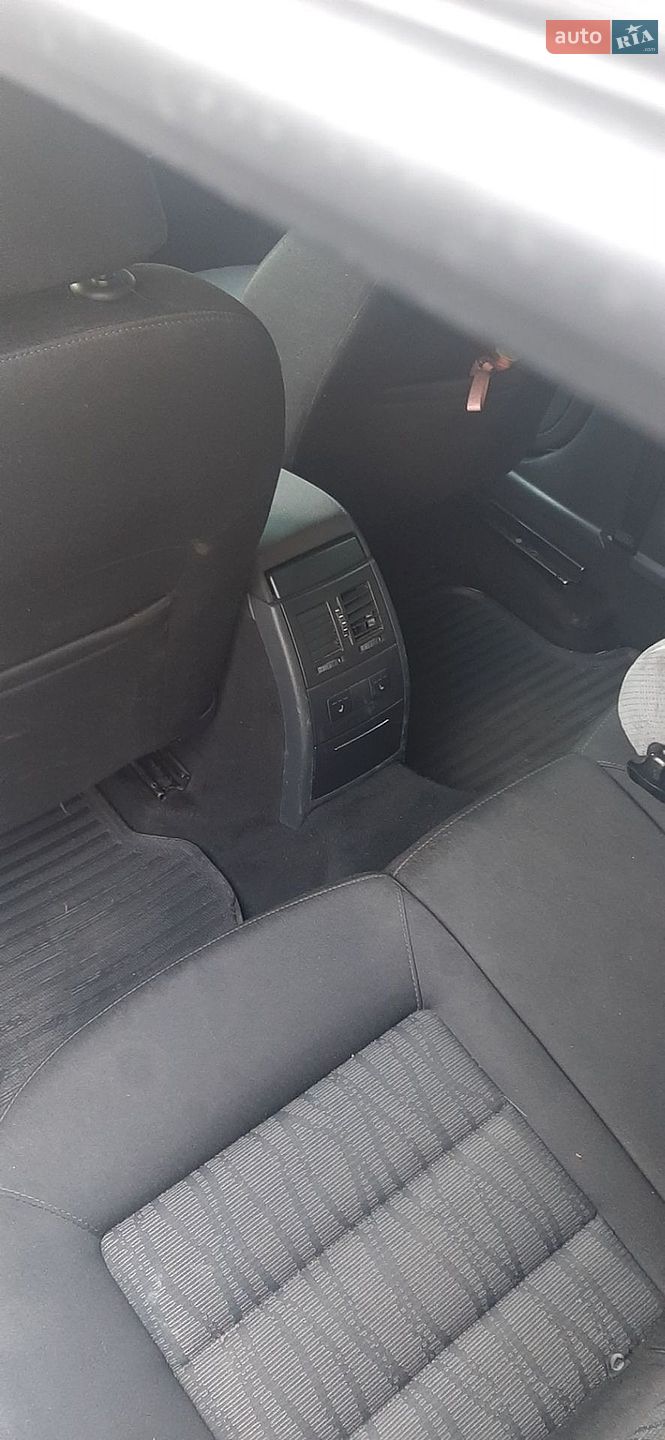 Skoda Octavia 2012 VIN TMBGT61Z9D2018870 фото оголошення 9 з 16