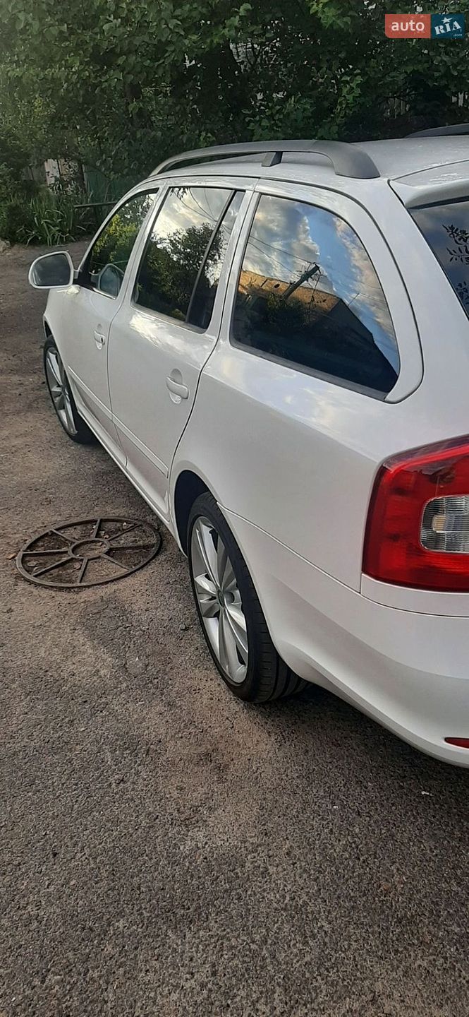 Skoda Octavia 2012 VIN TMBGT61Z9D2018870 фото оголошення 3 з 16