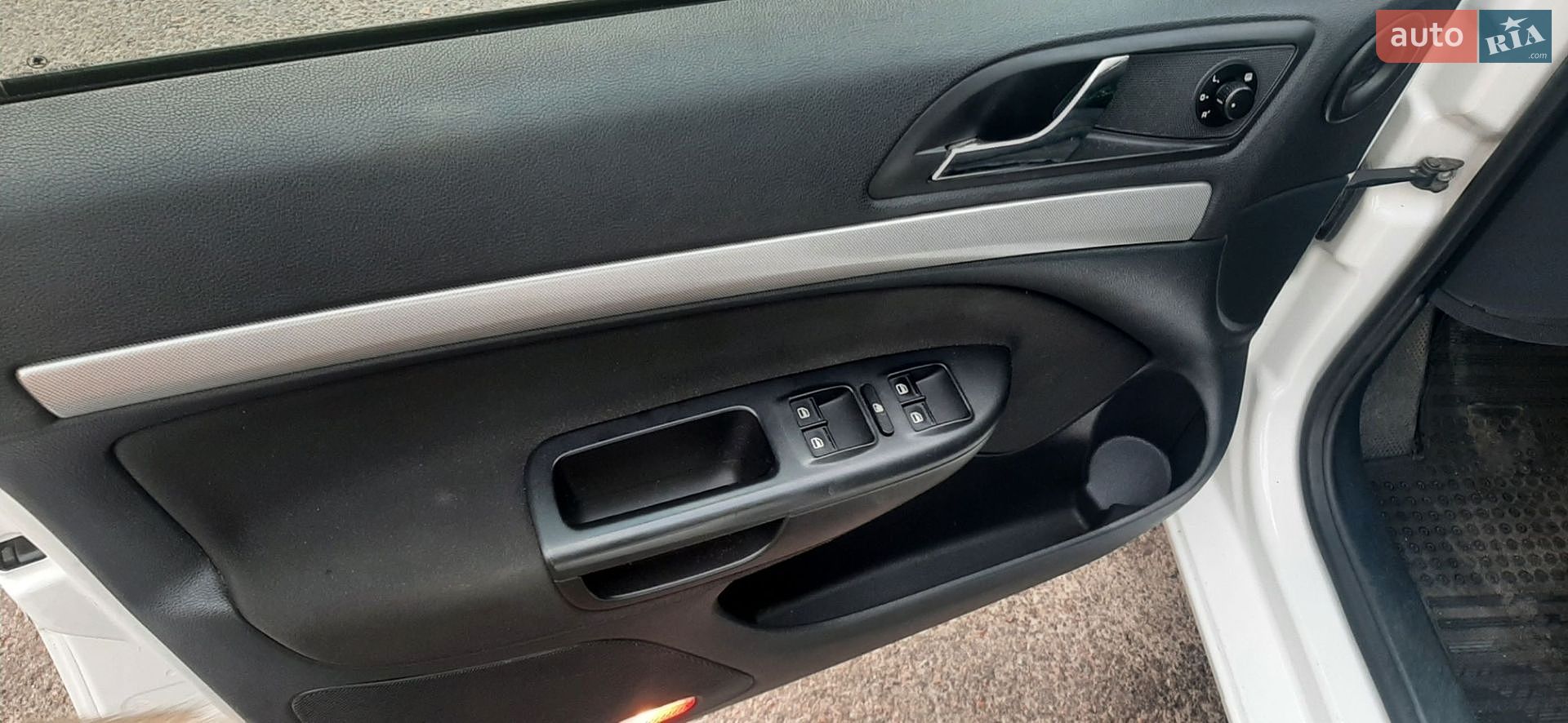 Skoda Octavia 2012 VIN TMBGT61Z9D2018870 фото оголошення 12 з 16