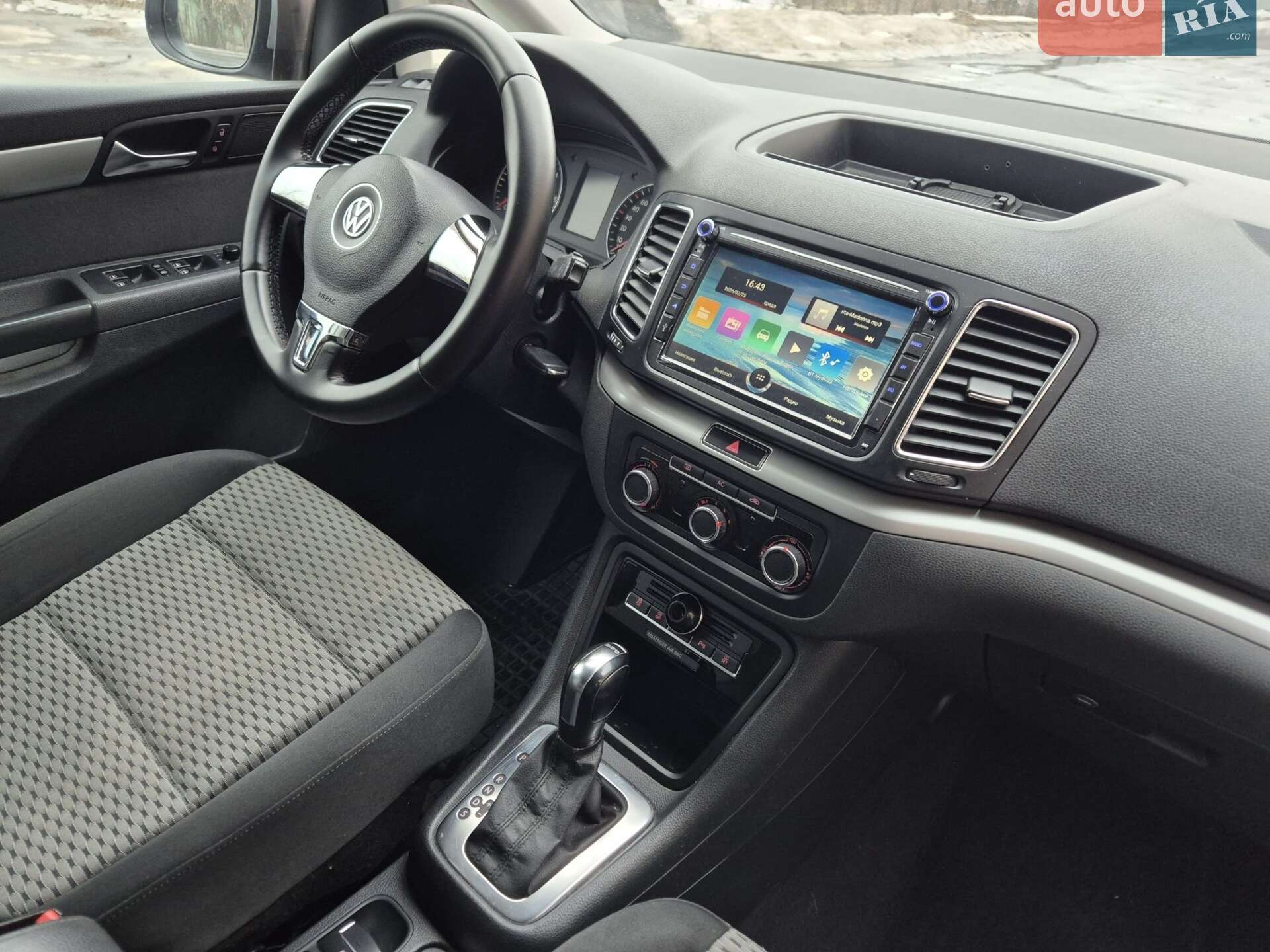 Volkswagen Sharan 2012 VIN WVWZZZ7NZCV013252 фото оголошення 13 з 42