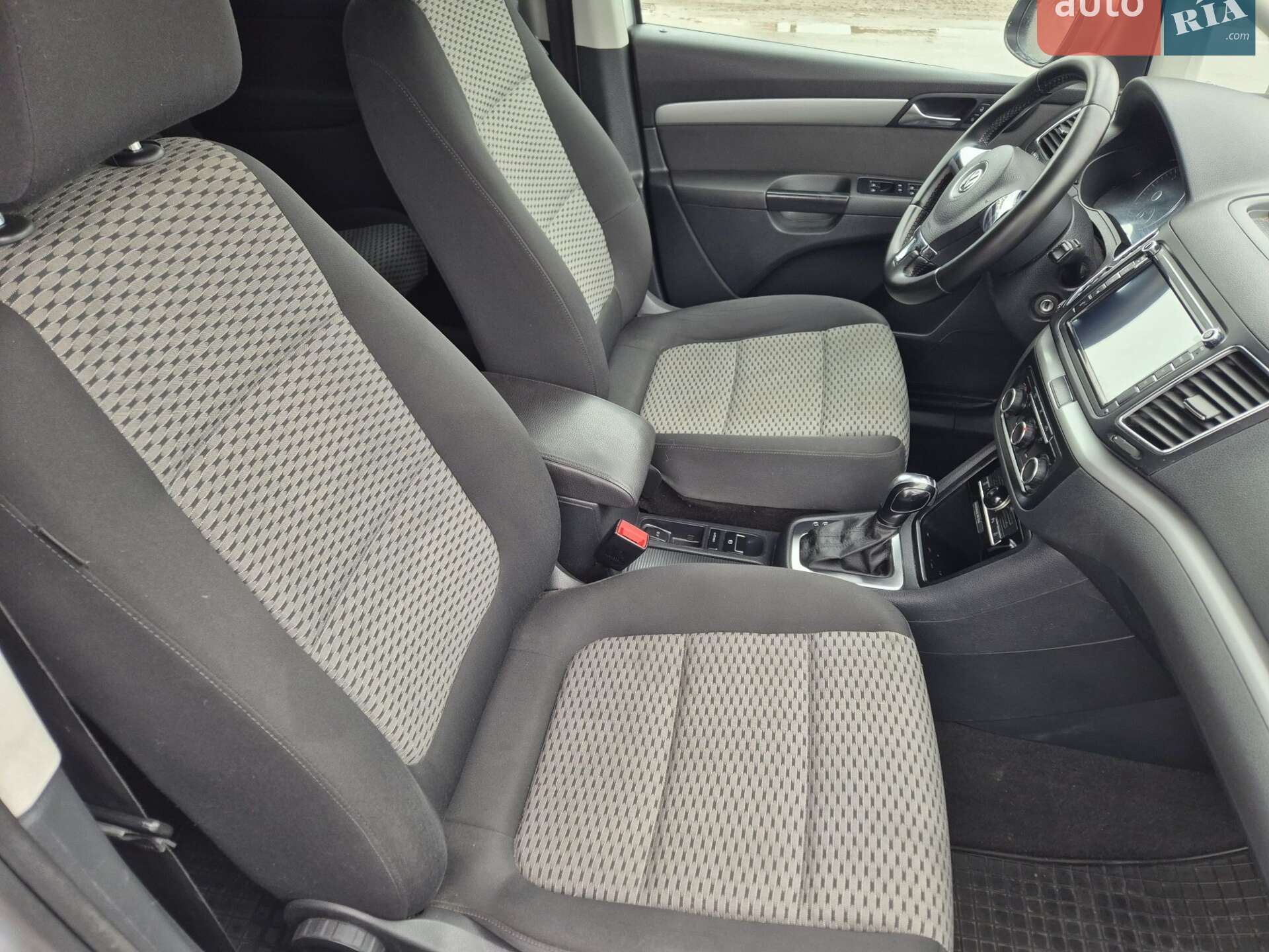 Volkswagen Sharan 2012 VIN WVWZZZ7NZCV013252 фото оголошення 16 з 42