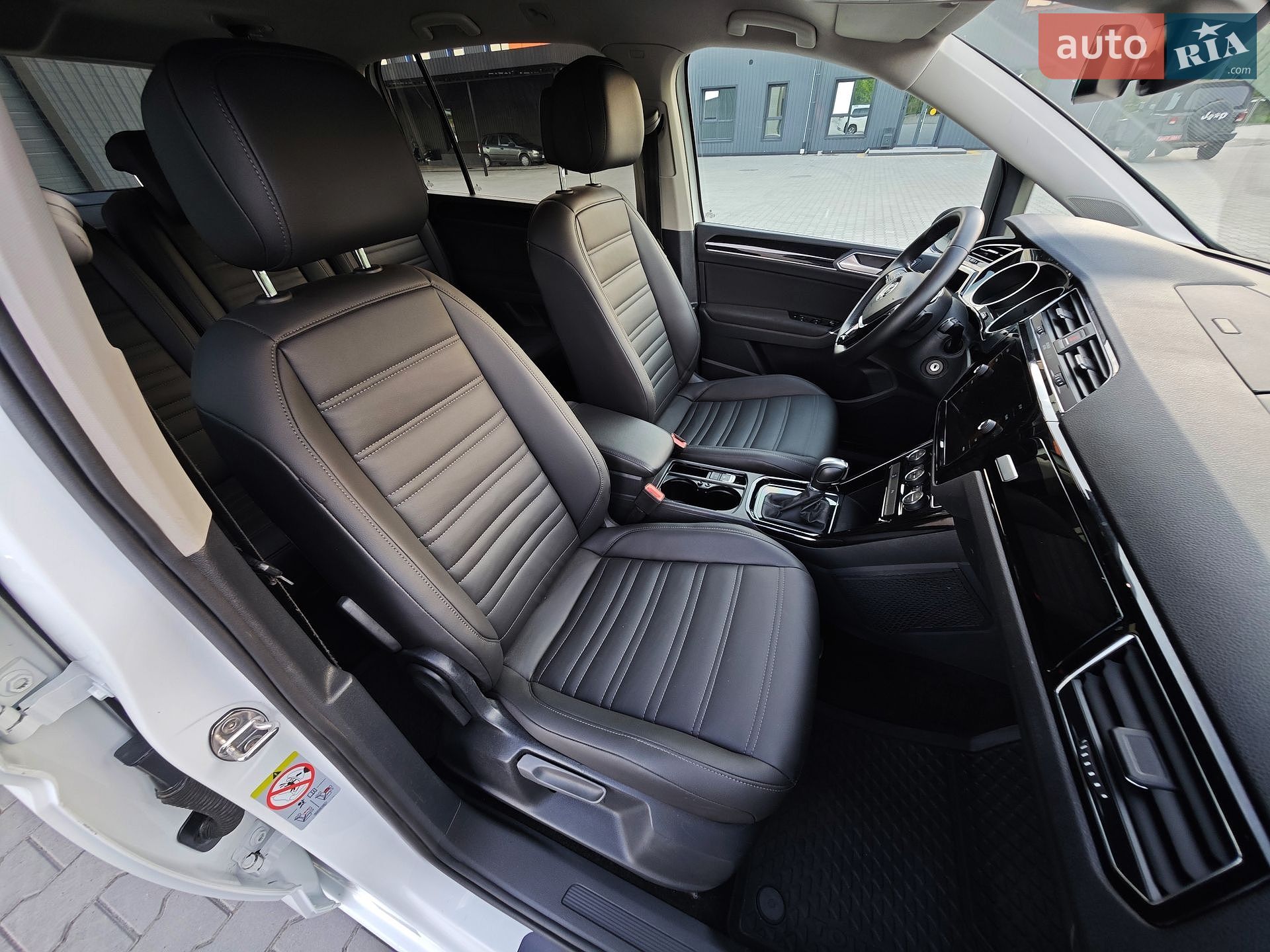 Volkswagen Touran 2019 VIN WVGZZZ1TZKW051767 фото оголошення 36 з 69
