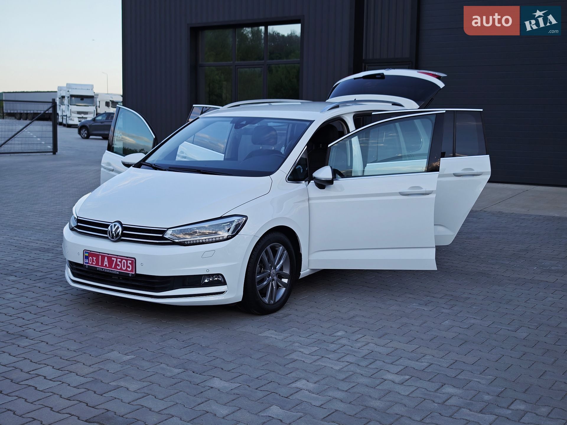 Volkswagen Touran 2019 VIN WVGZZZ1TZKW051767 фото оголошення 43 з 69