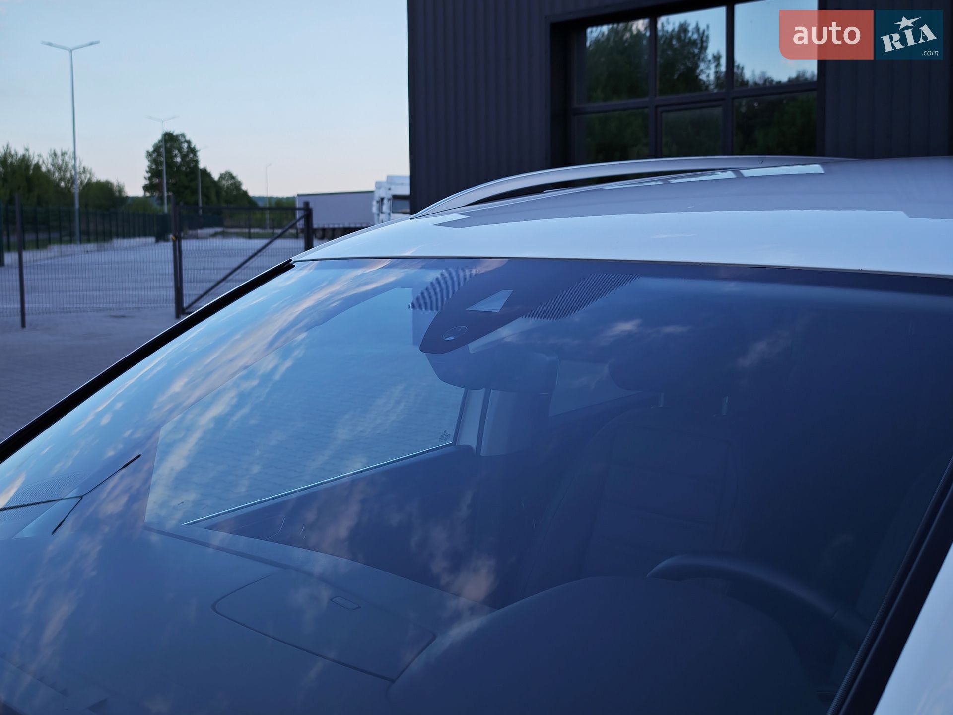 Volkswagen Touran 2019 VIN WVGZZZ1TZKW051767 фото оголошення 14 з 69