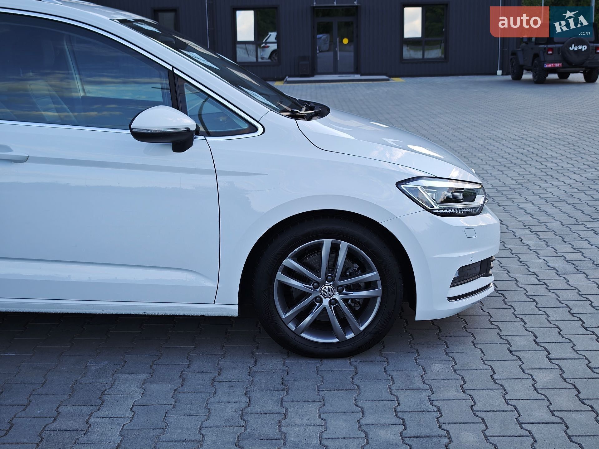 Volkswagen Touran 2019 VIN WVGZZZ1TZKW051767 фото оголошення 13 з 69