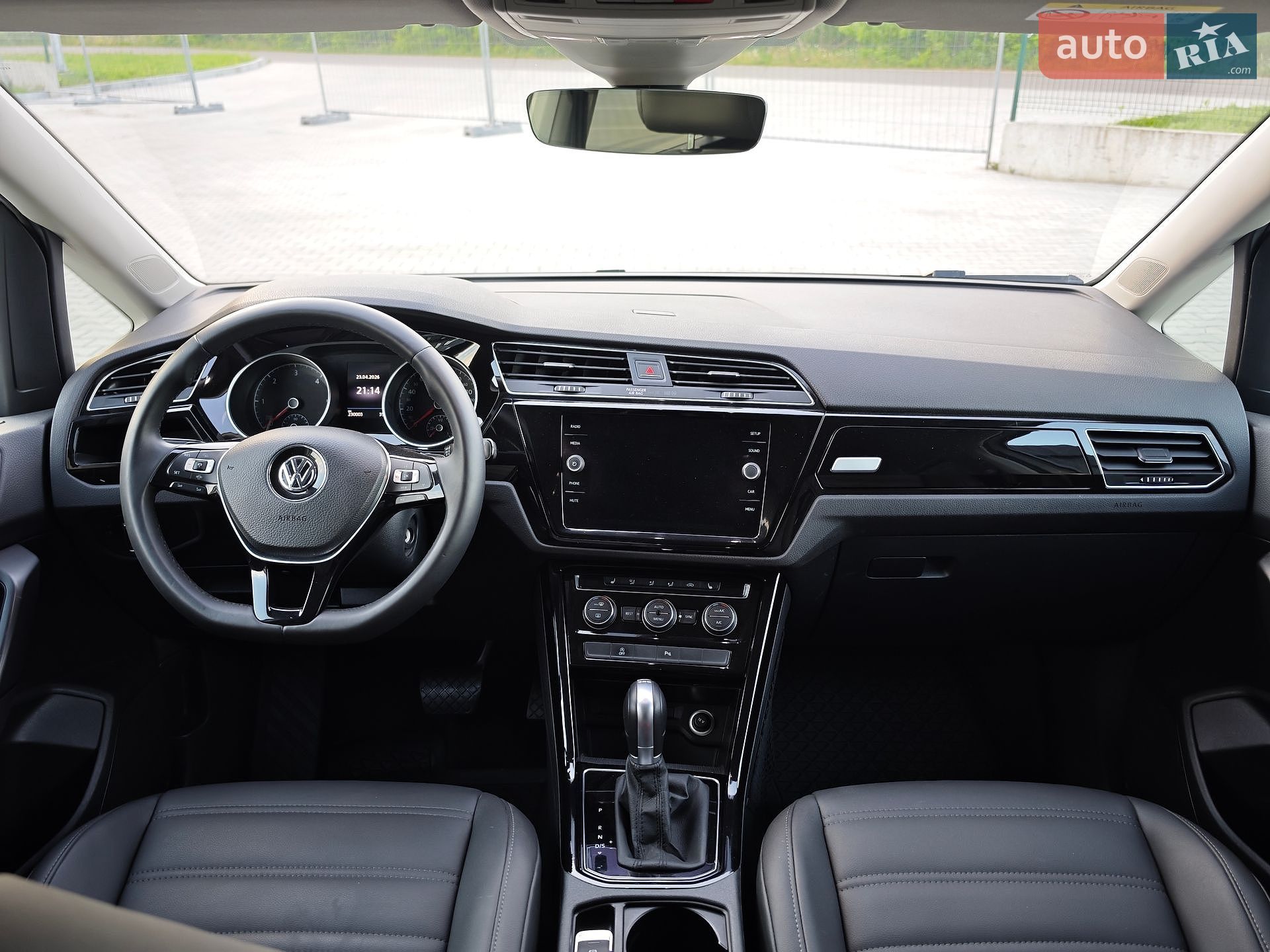 Volkswagen Touran 2019 VIN WVGZZZ1TZKW051767 фото оголошення 52 з 69