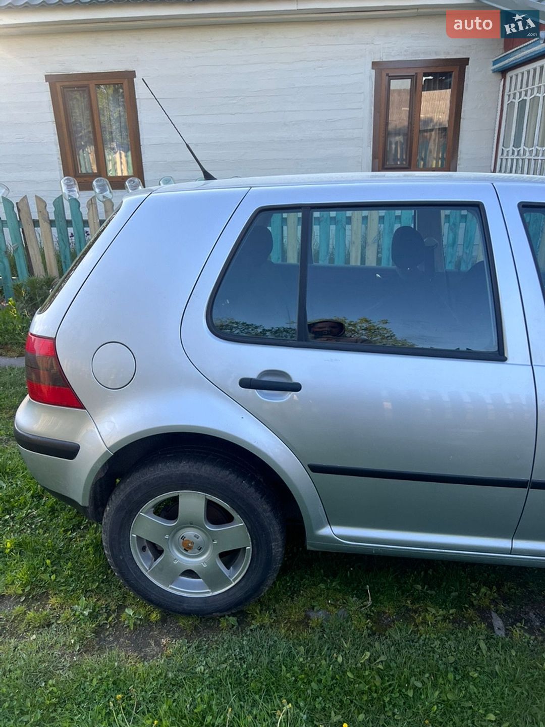 Volkswagen Golf 2002 VIN WVWZZZ1JZ2W598758 фото оголошення 3 з 21
