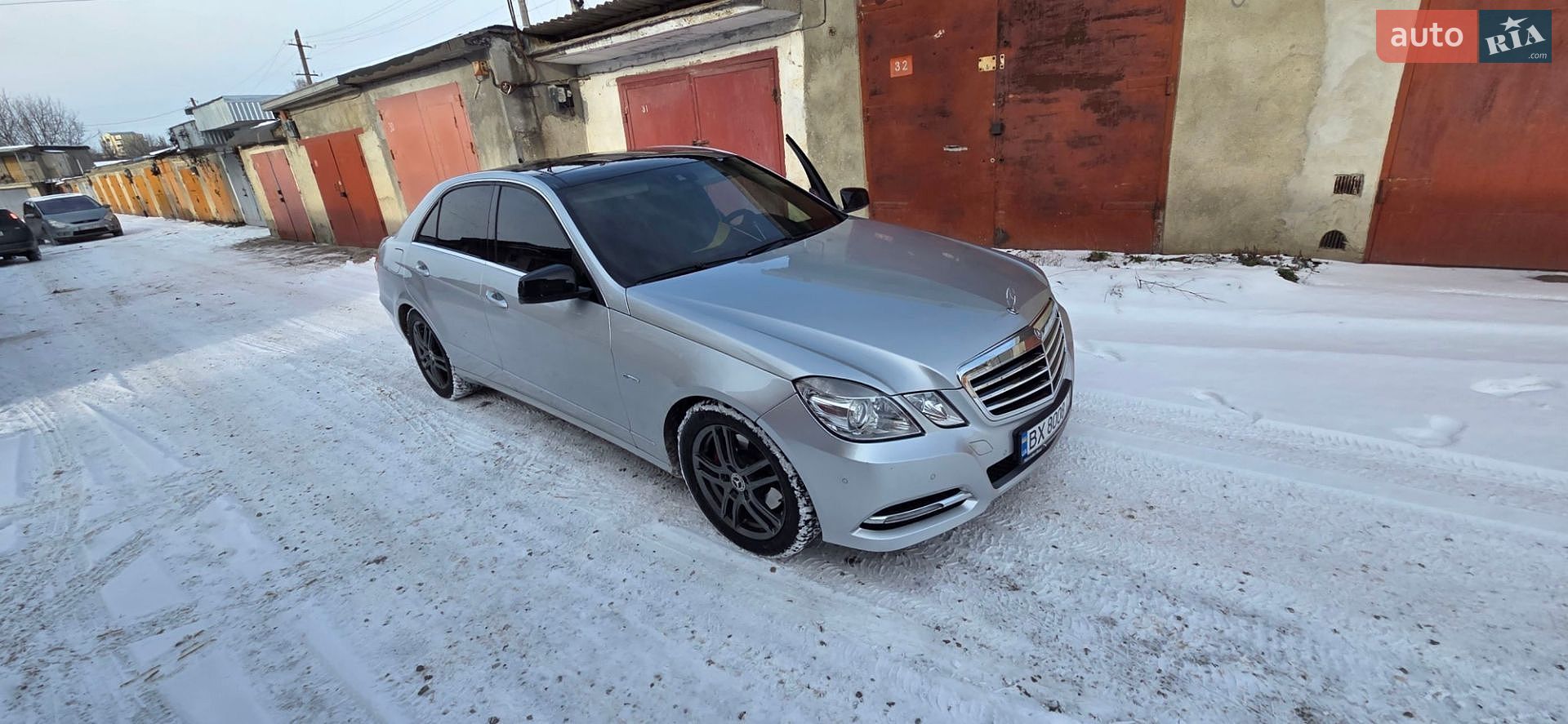 Mercedes-Benz E-Class 2011 VIN WDD2120232A425516 фото оголошення 30 з 32