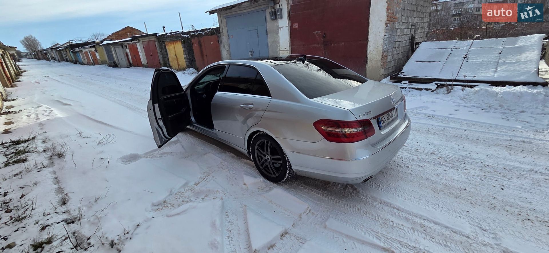 Mercedes-Benz E-Class 2011 VIN WDD2120232A425516 фото оголошення 32 з 32