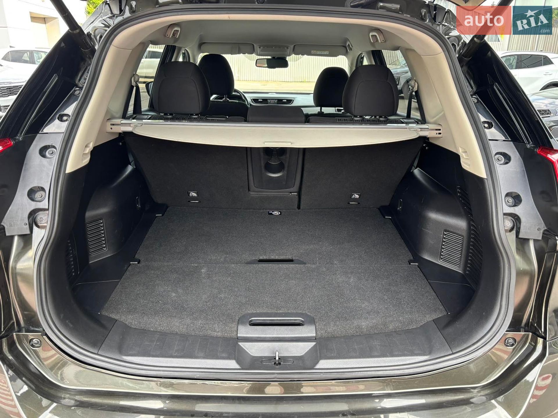 Nissan X-Trail 2021 VIN JN1TCAT32U0124947 фото оголошення 6 з 23