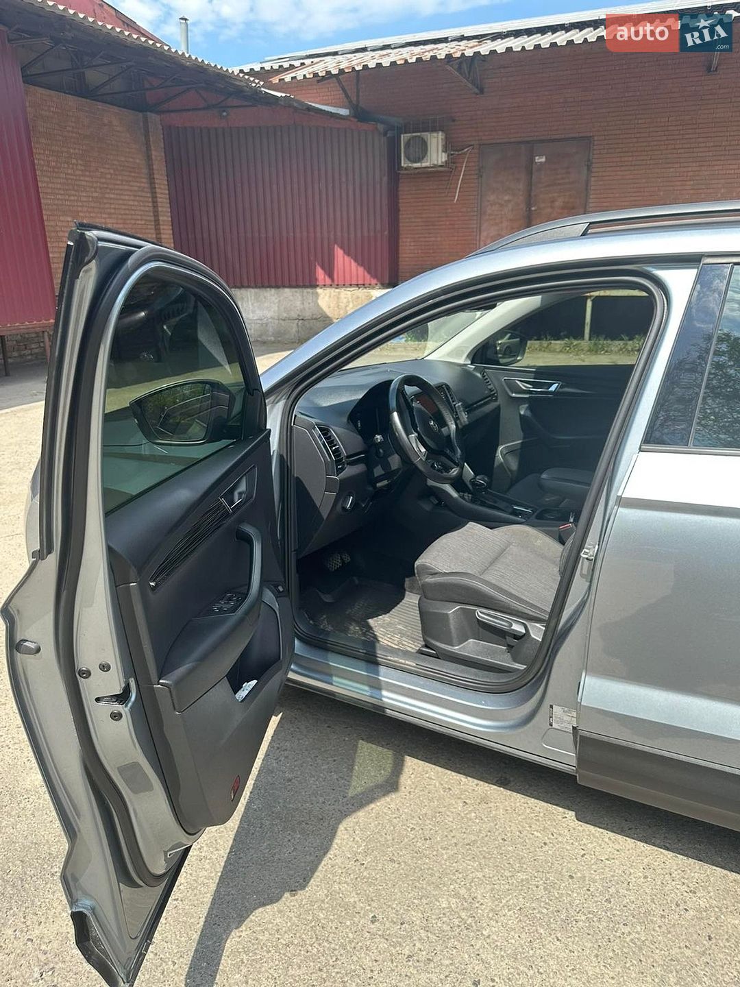 Skoda Karoq 2019 VIN TMBJR6NU6LB200057 фото оголошення 12 з 41