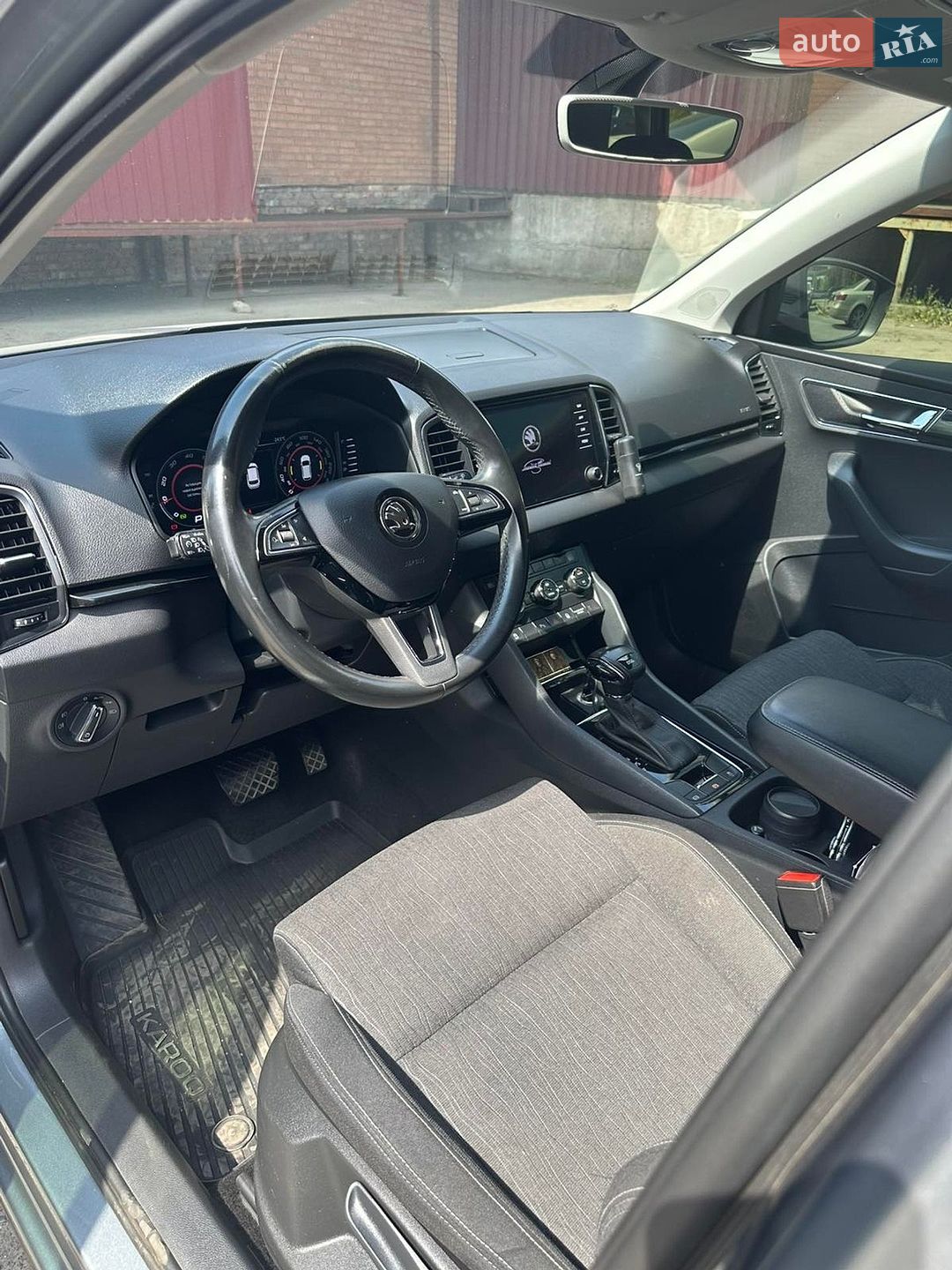 Skoda Karoq 2019 VIN TMBJR6NU6LB200057 фото оголошення 24 з 41