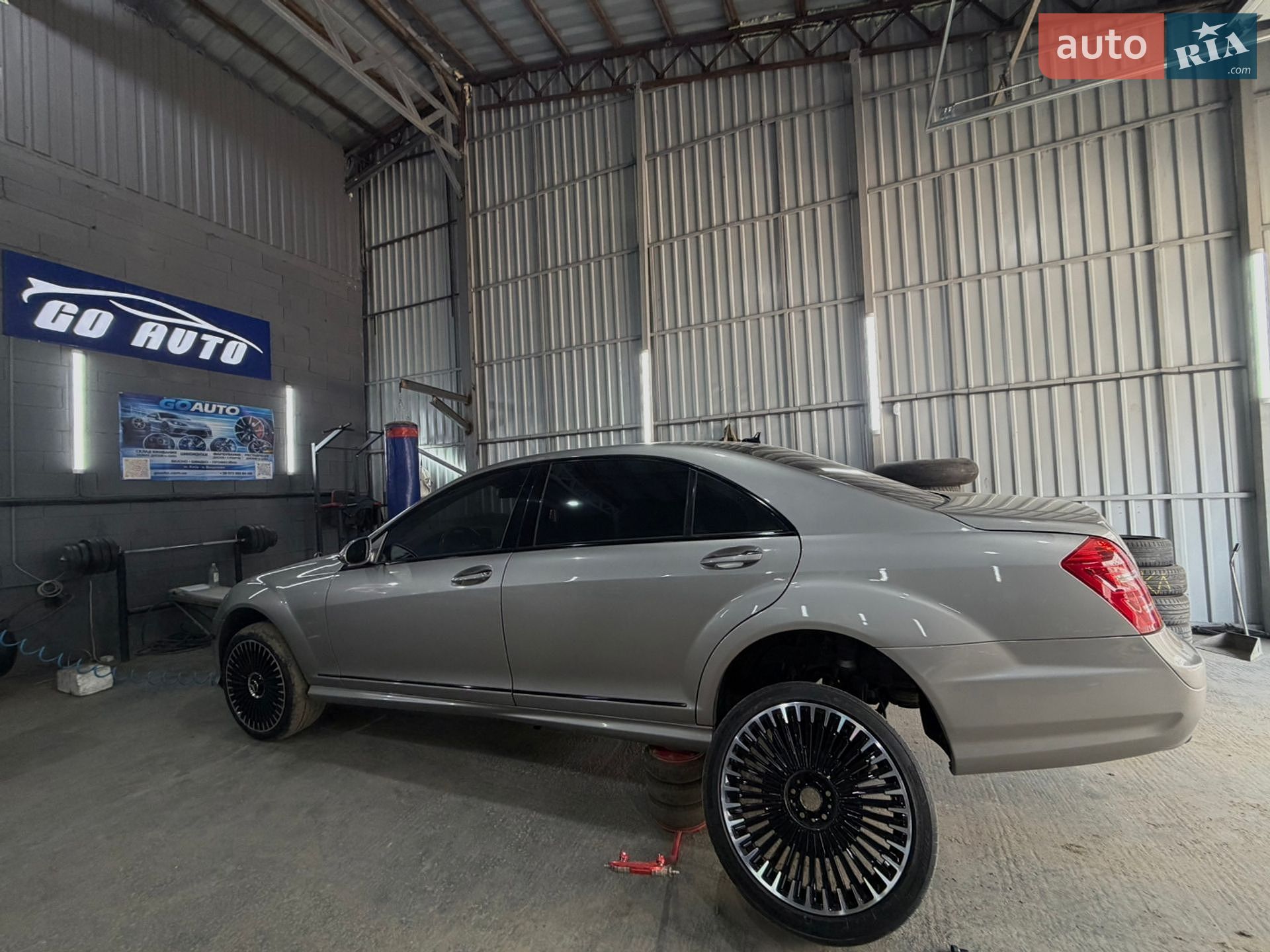 Mercedes-Benz S-Class 2009 VIN WDDNG86X19A248064 фото оголошення 3 з 31