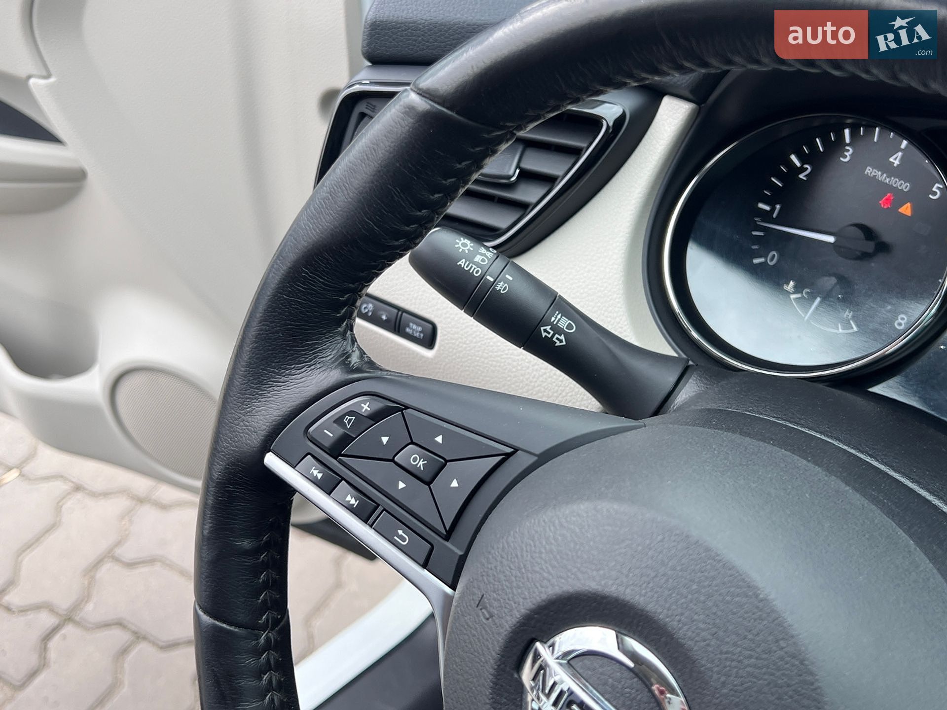 Nissan Rogue Sport 2017 VIN JN1BJ1CR7HW109413 фото оголошення 19 з 51