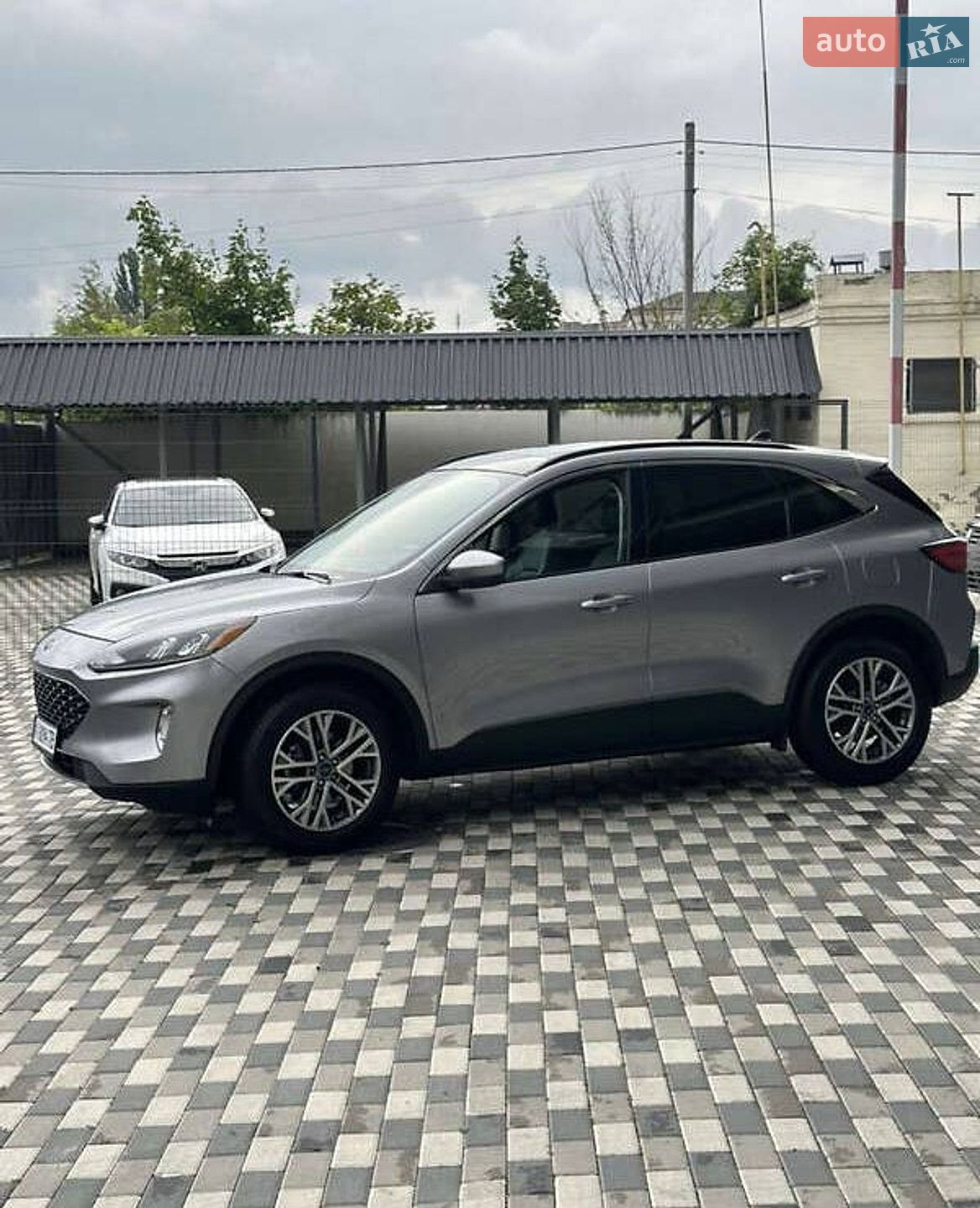 Ford Escape 2022 VIN 1FMCU9H65NUB38899 фото оголошення 3 з 8