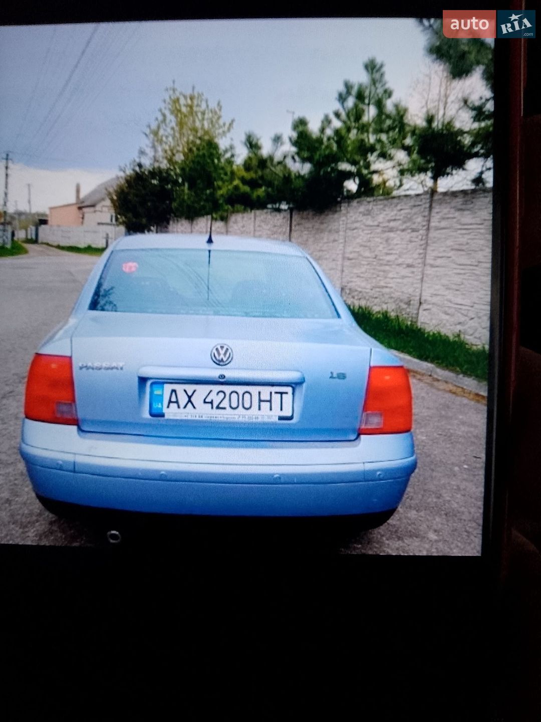 Volkswagen Passat 1997 VIN WVWZZZ3BZVE077557 фото оголошення 2 з 5
