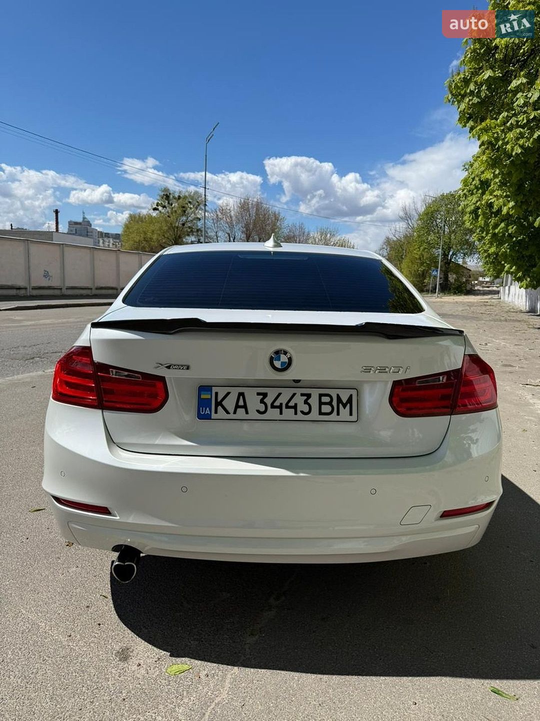 BMW 3 Series 2014 VIN WBA3C3G57FNS73355 фото оголошення 6 з 18