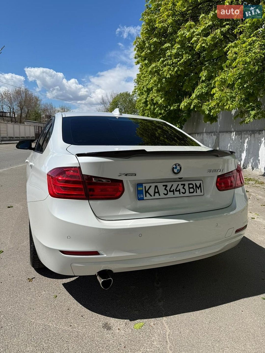 BMW 3 Series 2014 VIN WBA3C3G57FNS73355 фото оголошення 7 з 18