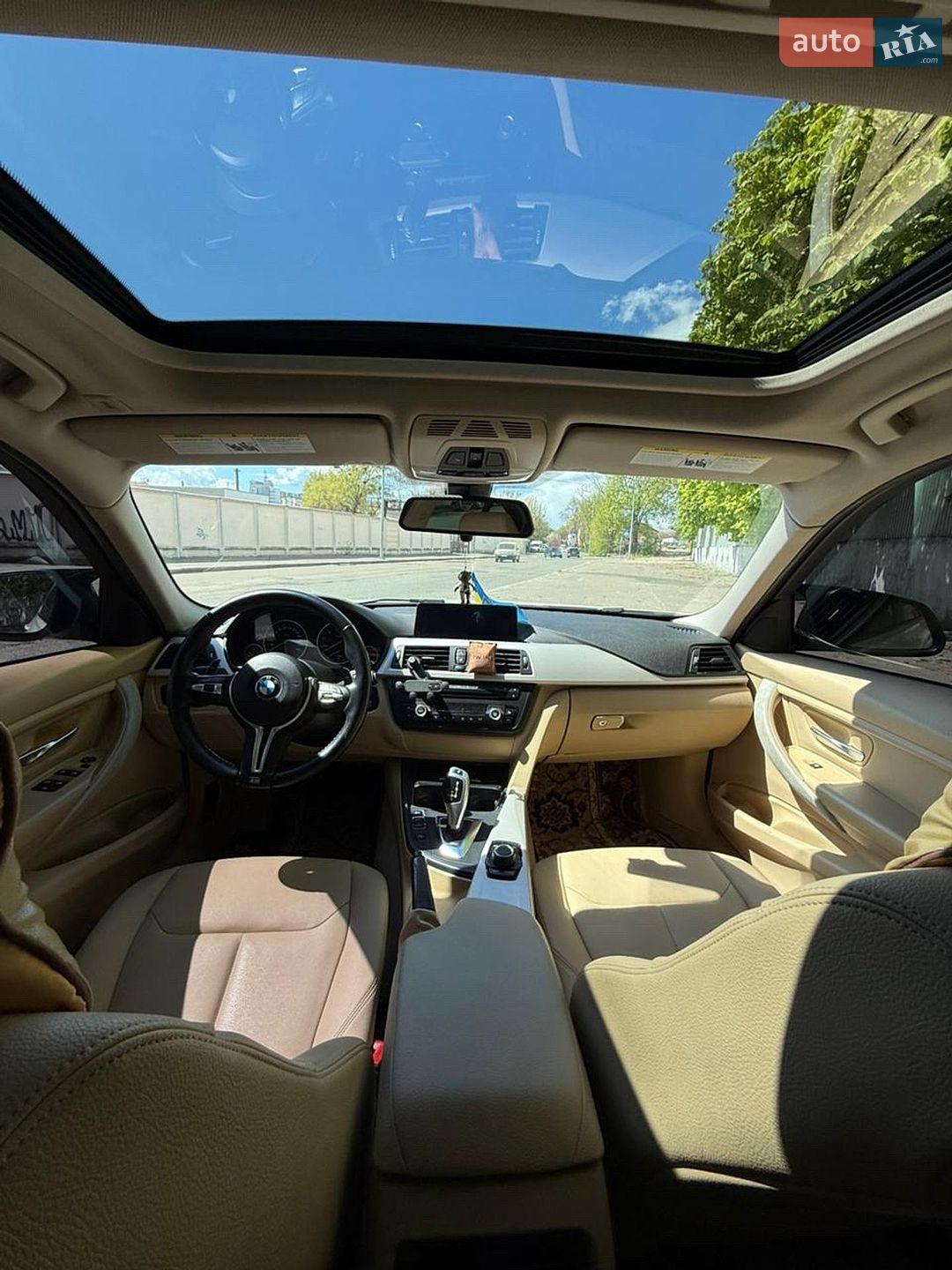 BMW 3 Series 2014 VIN WBA3C3G57FNS73355 фото оголошення 12 з 18