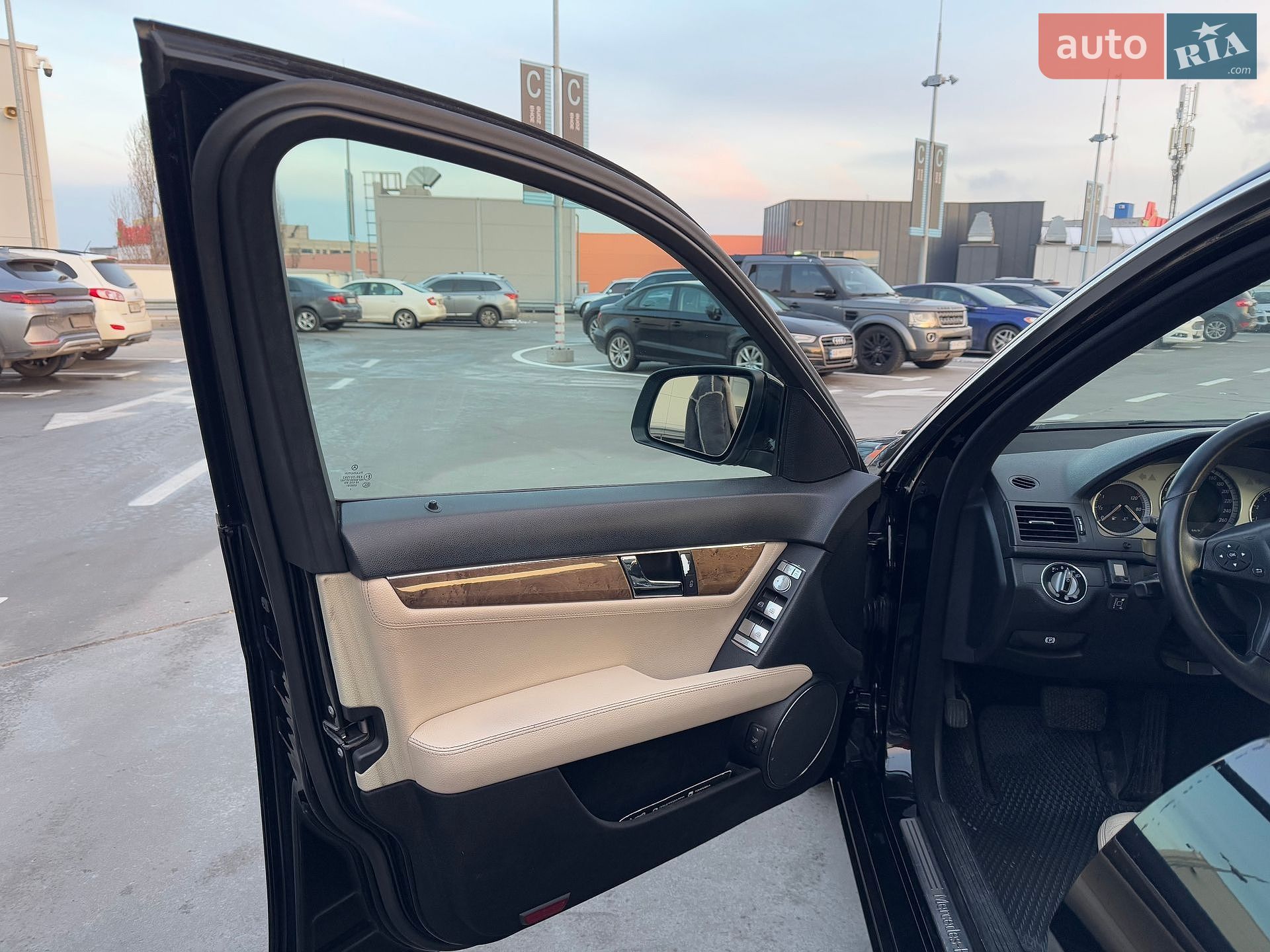 Mercedes-Benz C-Class 2007 VIN WDD2040411A049475 фото оголошення 13 з 21