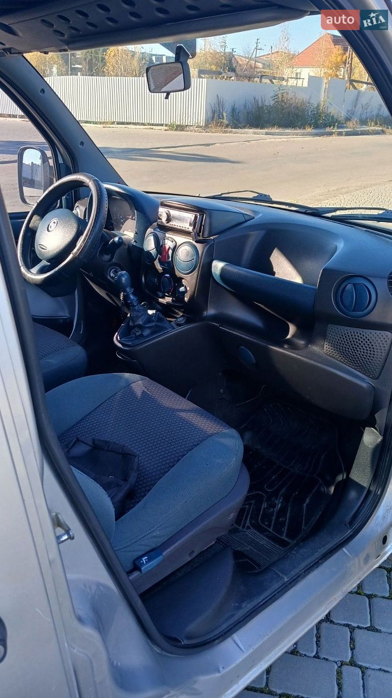 Fiat Doblo 2004 VIN ZFA22300005236878 фото оголошення 2 з 8