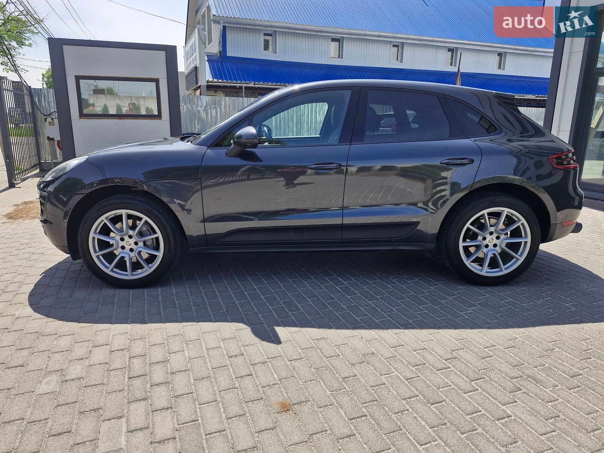 Porsche Macan 2018 VIN WP1AA2A51JLB10996 фото оголошення 4 з 23