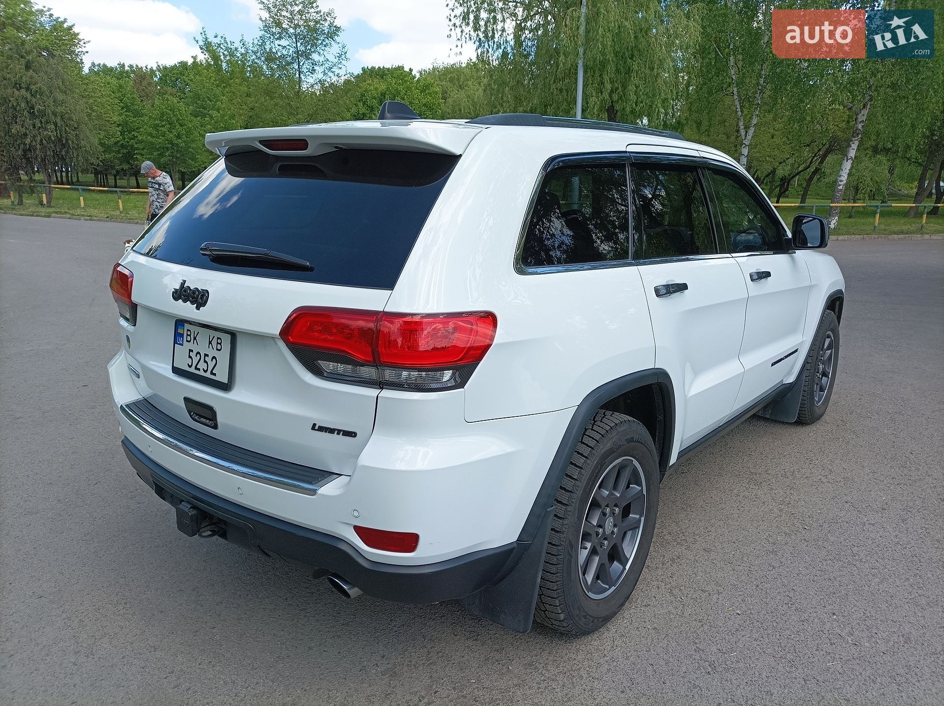 Jeep Grand Cherokee 2013 VIN 1C4RJEBM2EC317169 фото оголошення 5 з 30