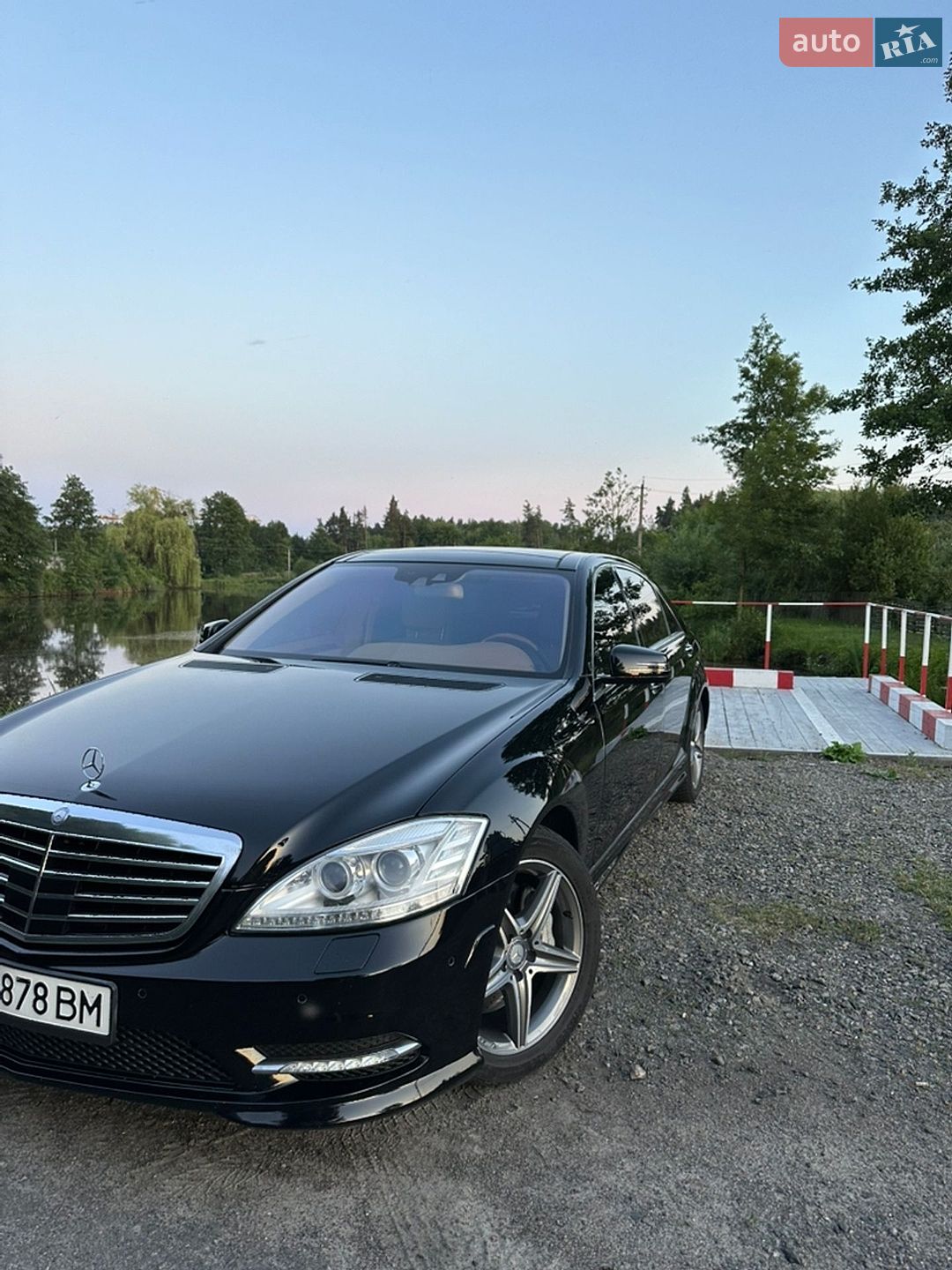 Mercedes-Benz S-Class 2010 VIN WDDNG8GB9AA337646 фото оголошення 10 з 46