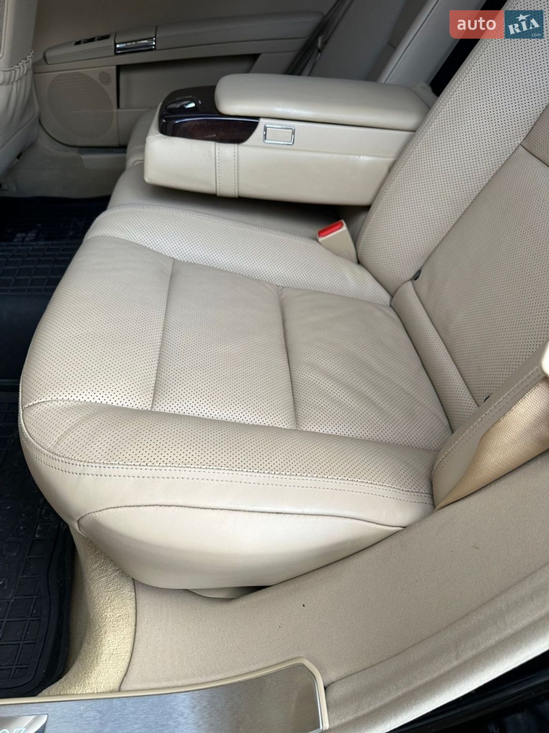 Mercedes-Benz S-Class 2010 VIN WDDNG8GB9AA337646 фото оголошення 44 з 46