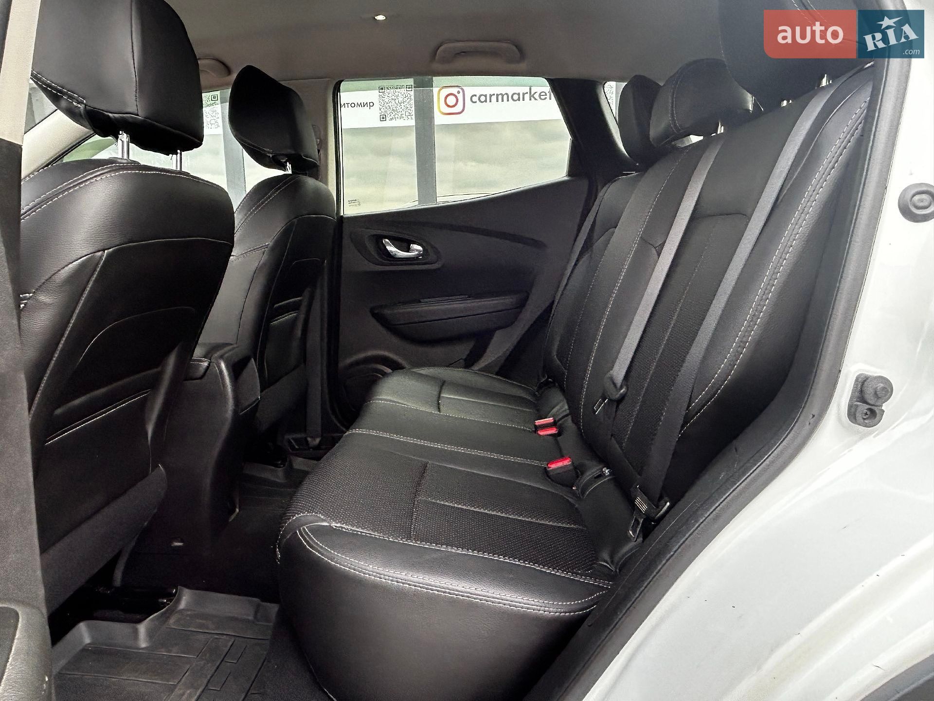 Renault Kadjar 2016 VIN VF1RFE00454861120 фото оголошення 4 з 17