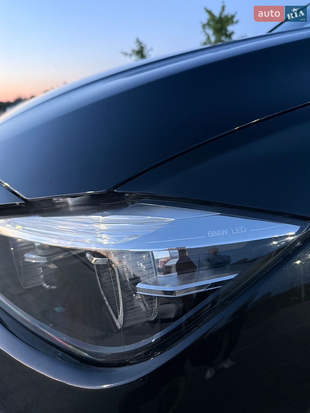 BMW 3 Series 2018 VIN WBA8D9C54JA615727 фото оголошення 7 з 39