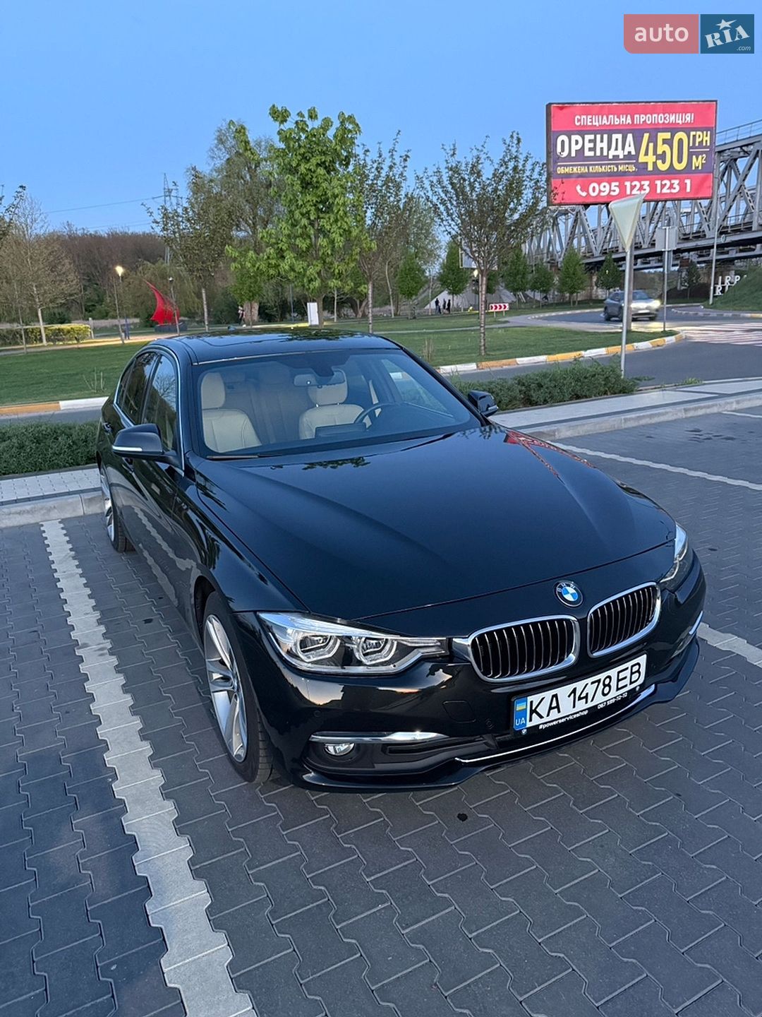 BMW 3 Series 2018 VIN WBA8D9C54JA615727 фото оголошення 5 з 39