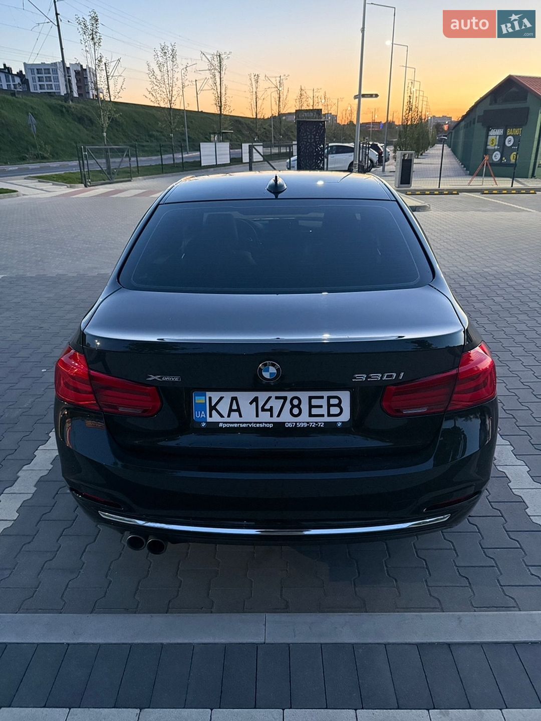 BMW 3 Series 2018 VIN WBA8D9C54JA615727 фото оголошення 9 з 39