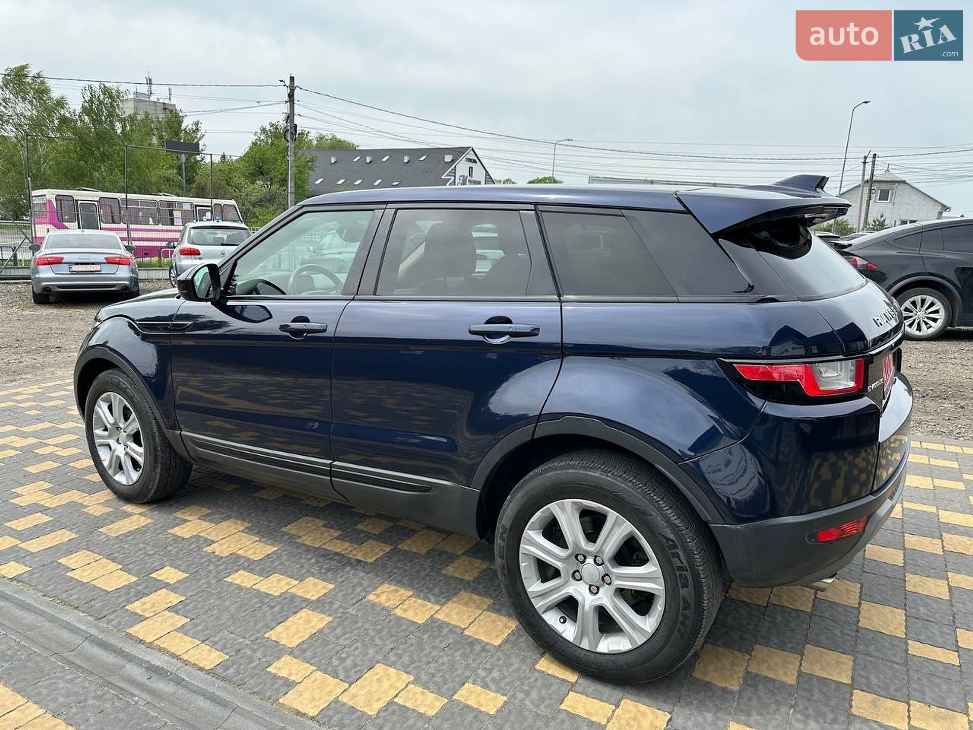 Land Rover Range Rover Evoque 2018 VIN SALVP2RX1JH272646 фото оголошення 10 з 36