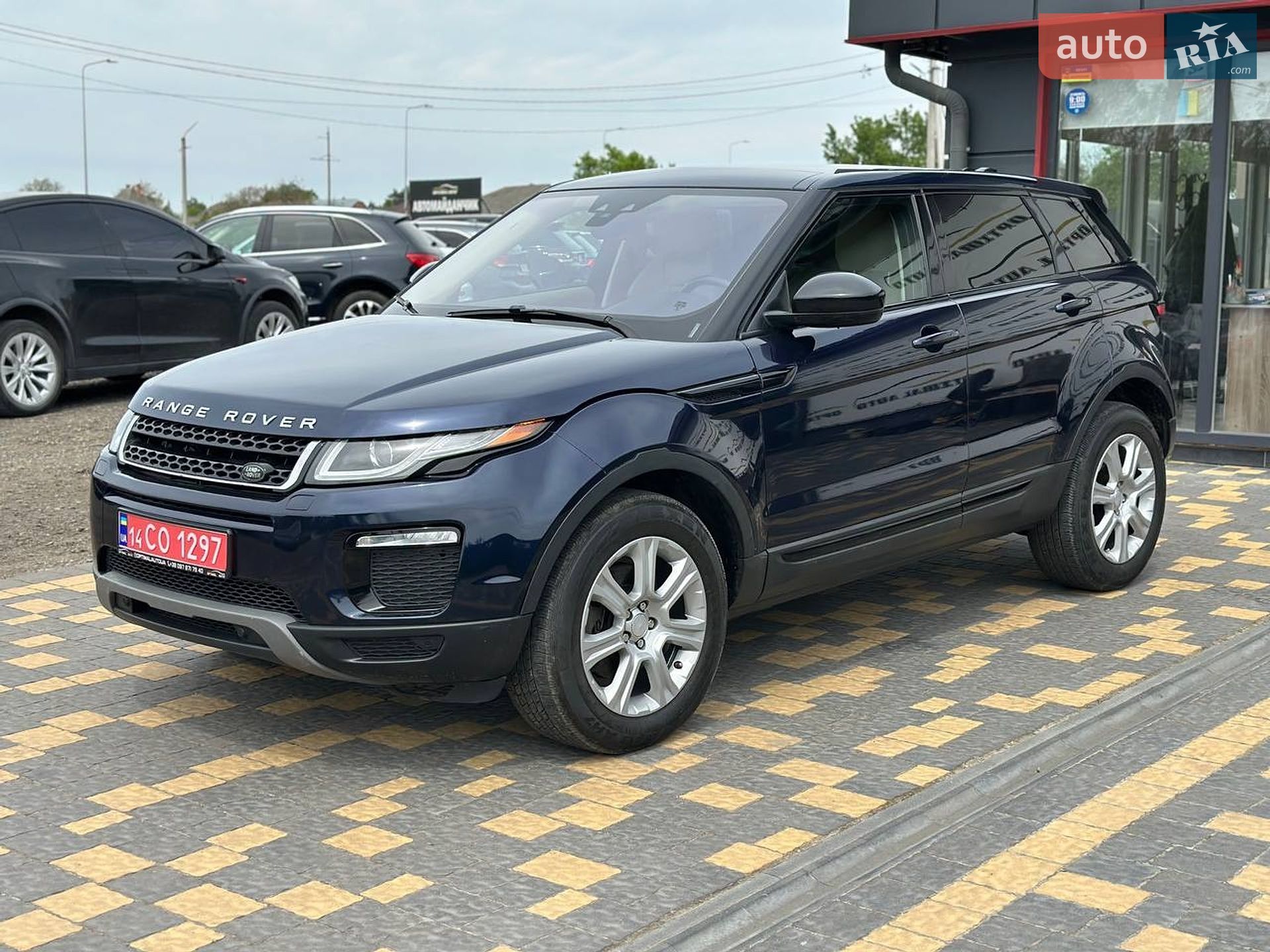 Land Rover Range Rover Evoque 2018 VIN SALVP2RX1JH272646 фото оголошення 12 з 36