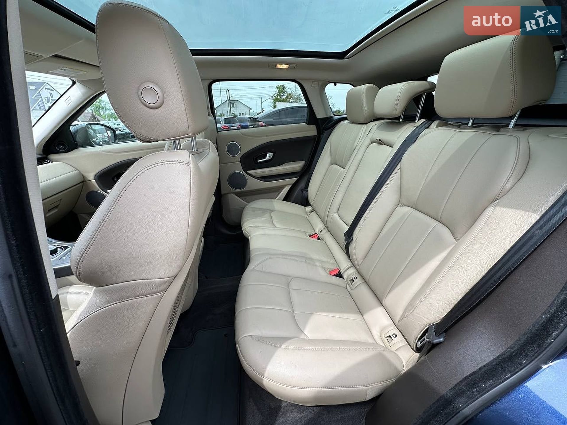 Land Rover Range Rover Evoque 2018 VIN SALVP2RX1JH272646 фото оголошення 21 з 36