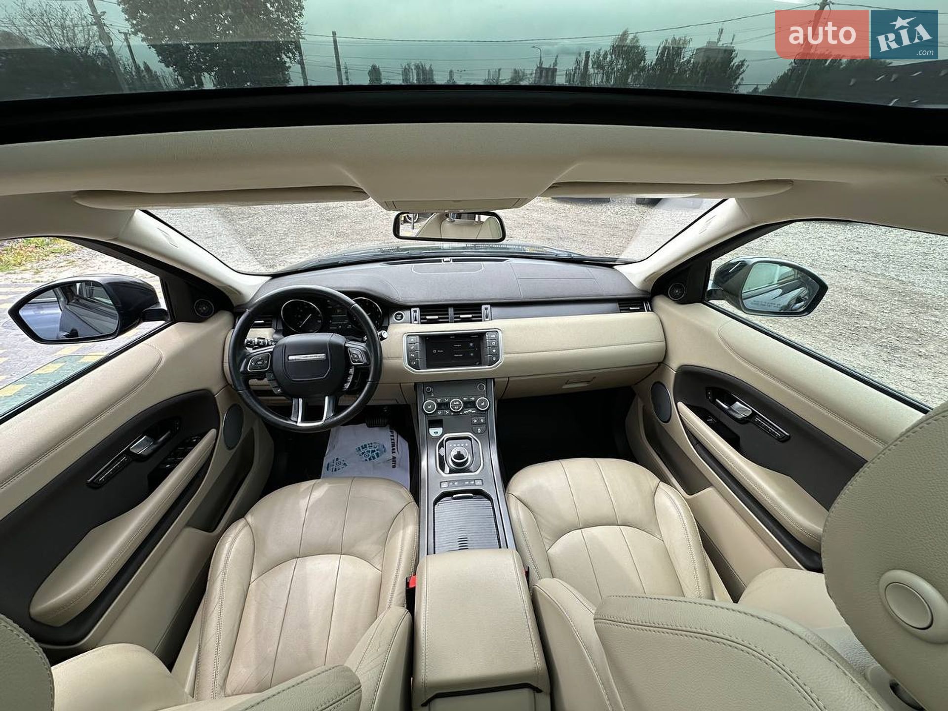 Land Rover Range Rover Evoque 2018 VIN SALVP2RX1JH272646 фото оголошення 29 з 36