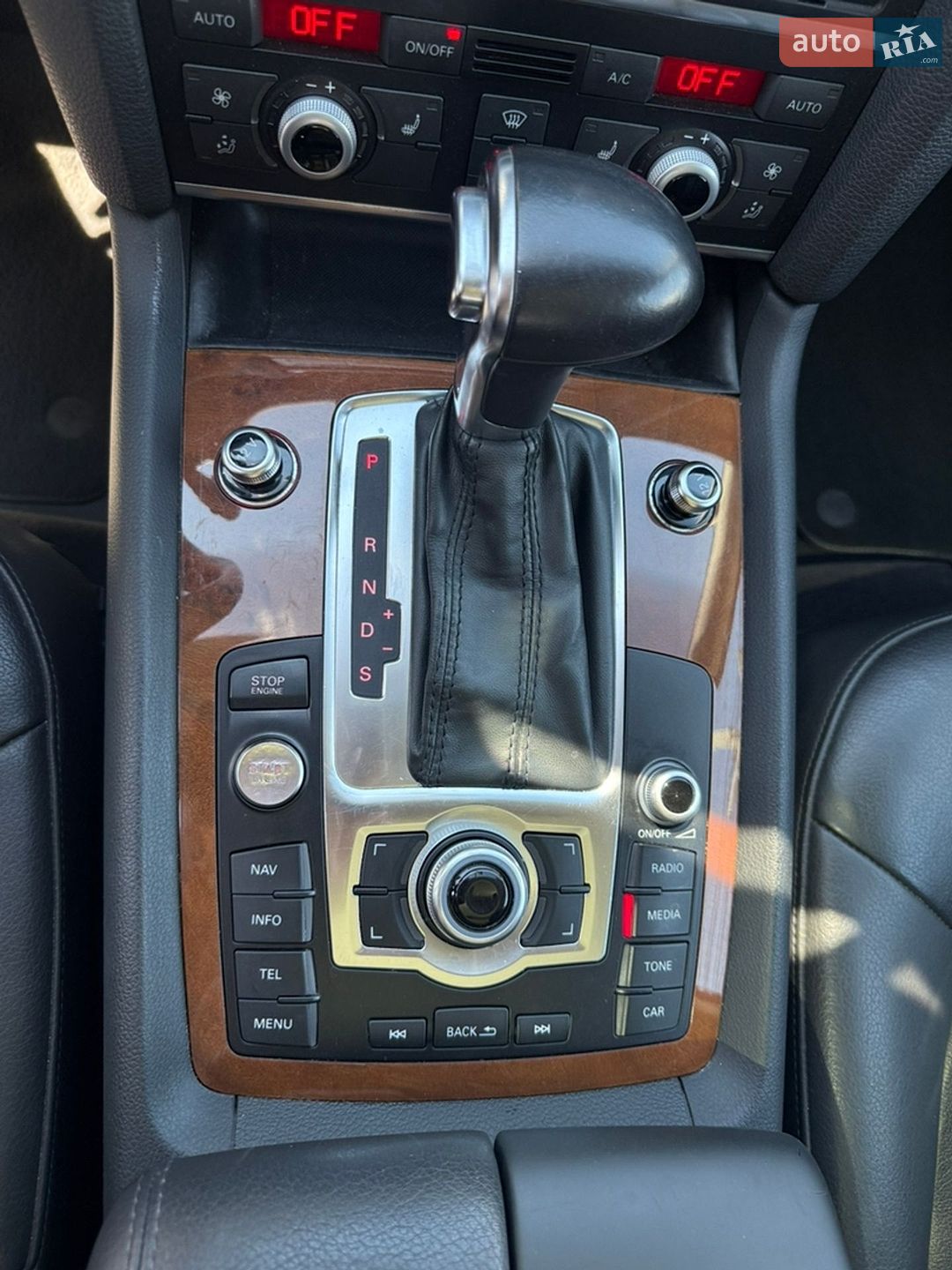 Audi Q7 2014 VIN WA1LGAFE8FD006870 фото оголошення 19 з 34