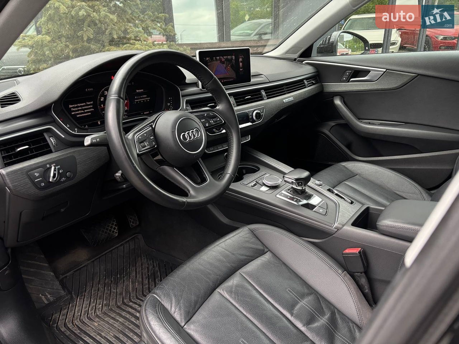 Audi A4 2017 VIN WAUENAF43HN063743 фото оголошення 20 з 28