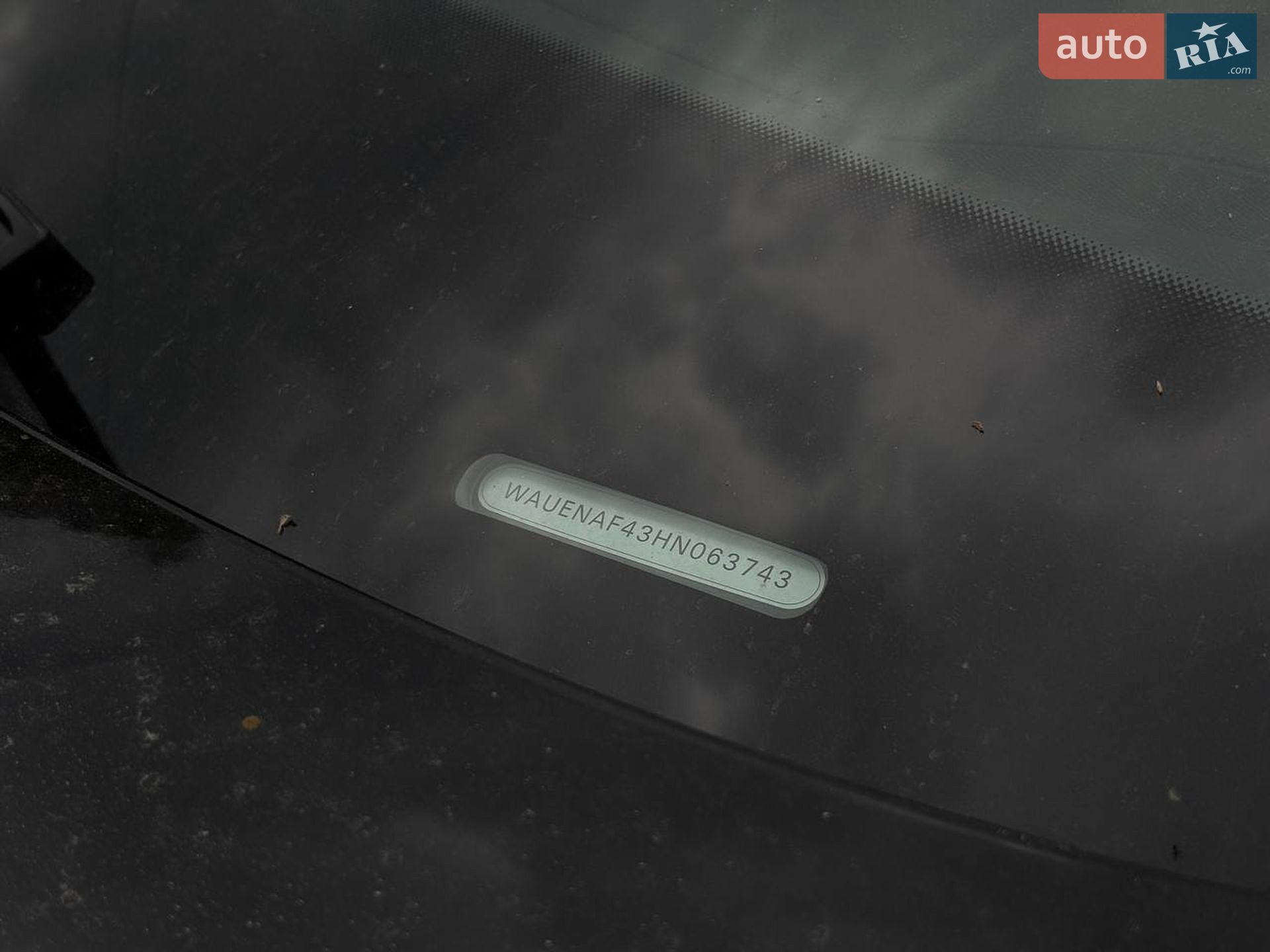 Audi A4 2017 VIN WAUENAF43HN063743 фото оголошення 27 з 28