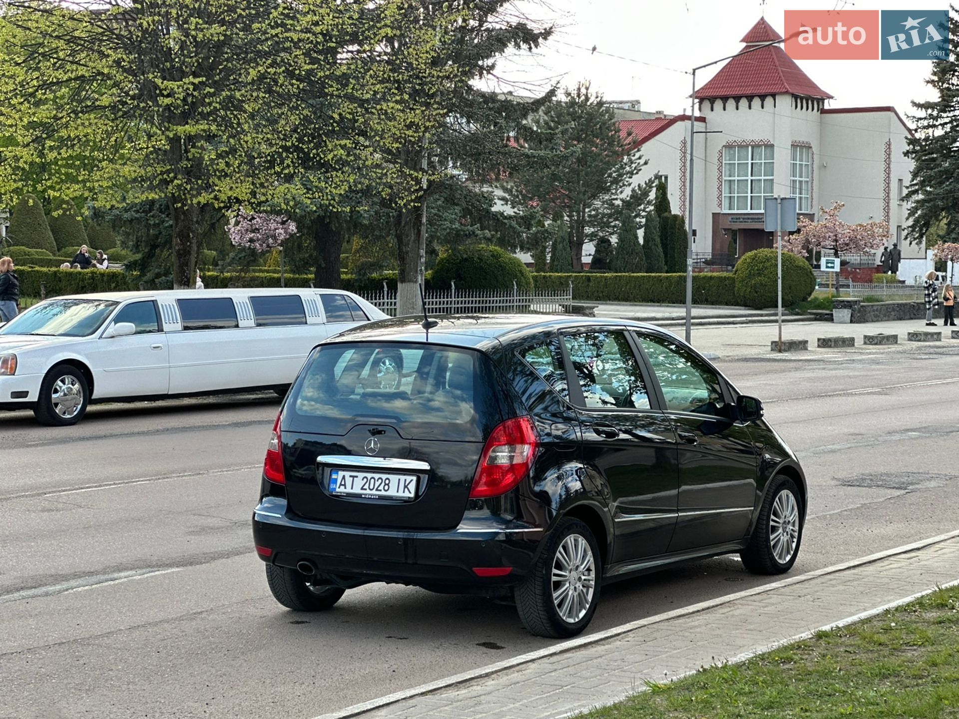 Mercedes-Benz A-Class 2010 VIN WDD1690311J889187 фото оголошення 2 з 6