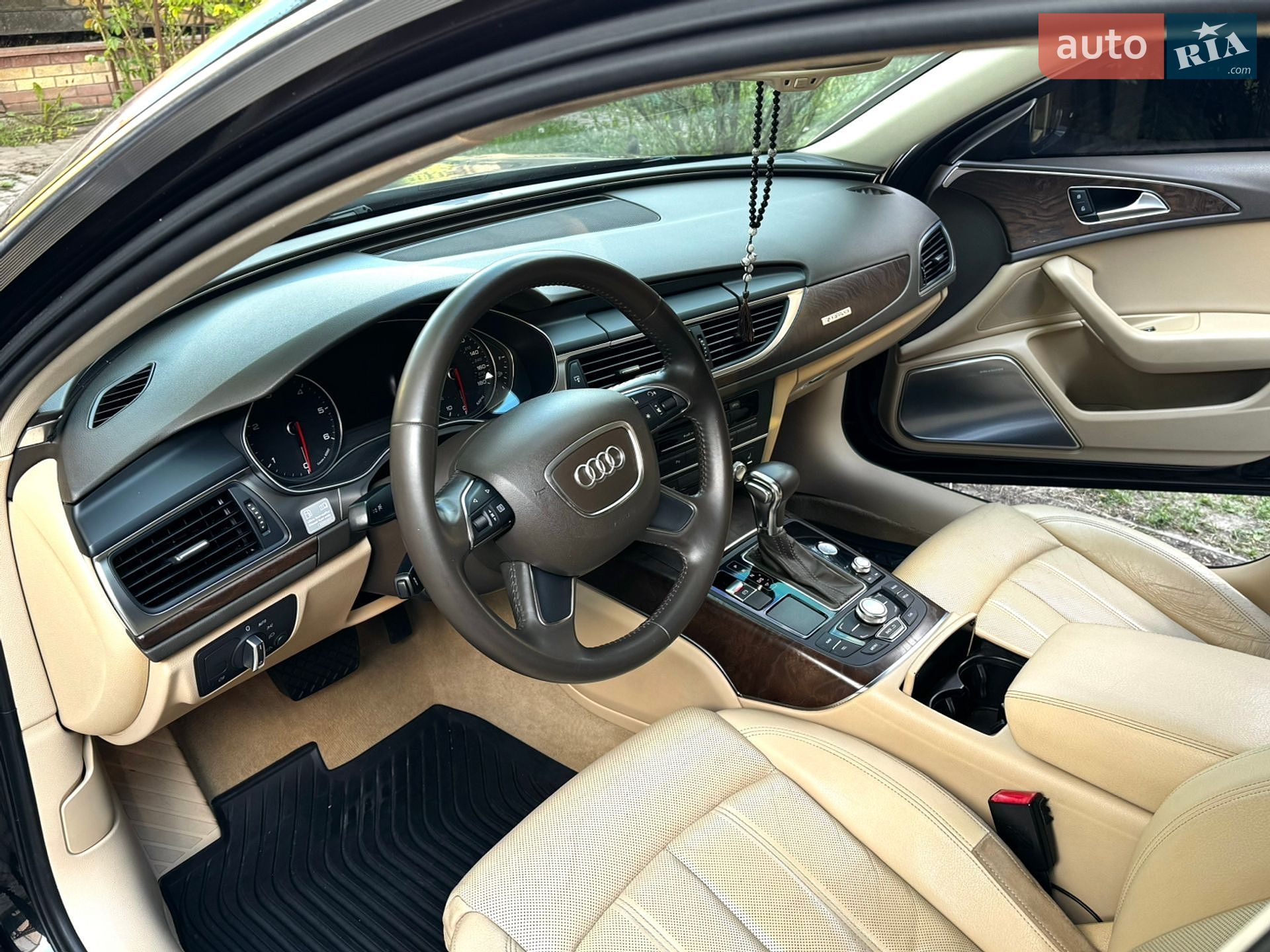 Audi A6 2013 VIN WAUHMAFC8EN079438 фото оголошення 19 з 47