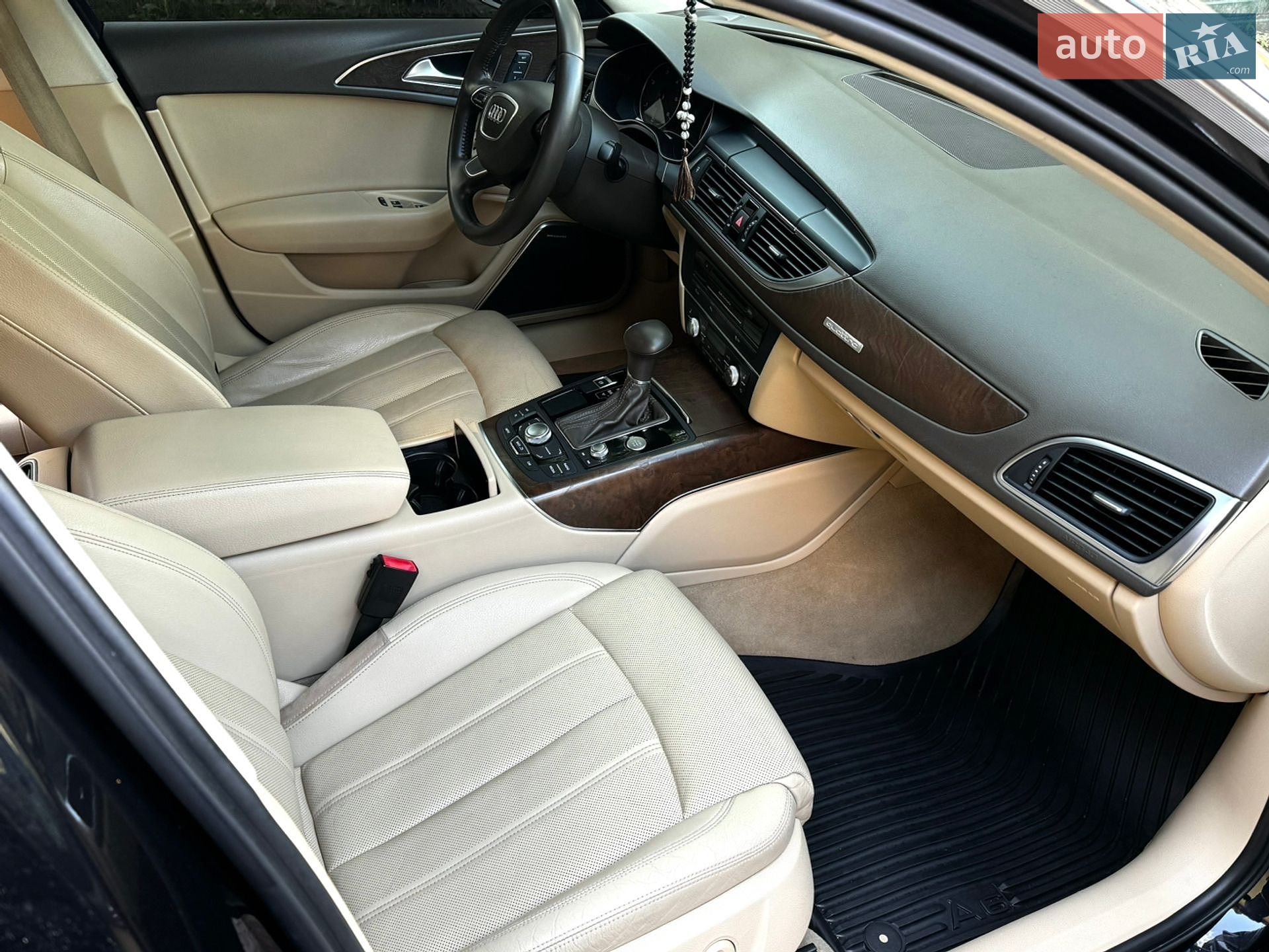 Audi A6 2013 VIN WAUHMAFC8EN079438 фото оголошення 22 з 47