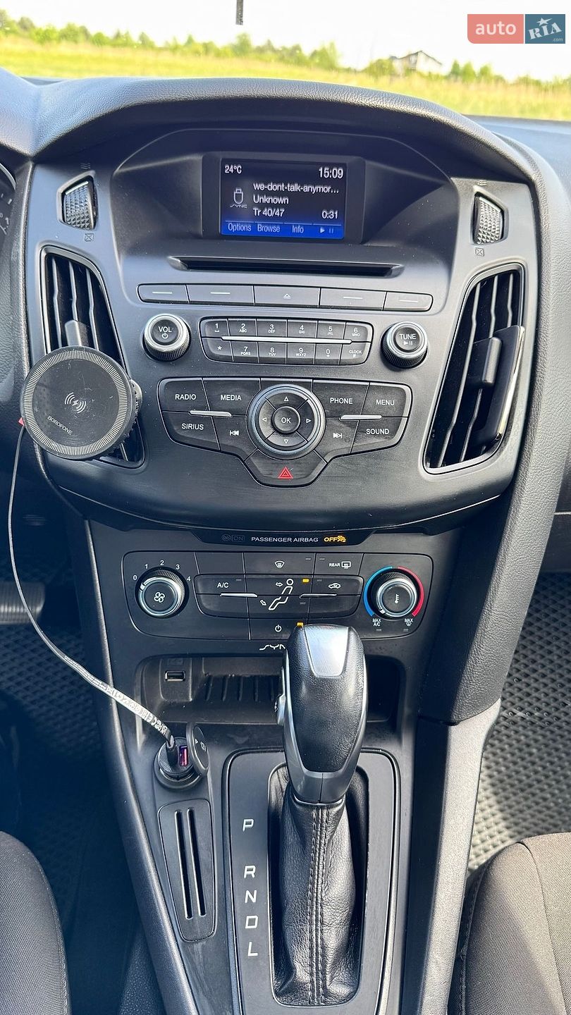 Ford Focus 2015 VIN 1FADP3K20GL259647 фото оголошення 3 з 13