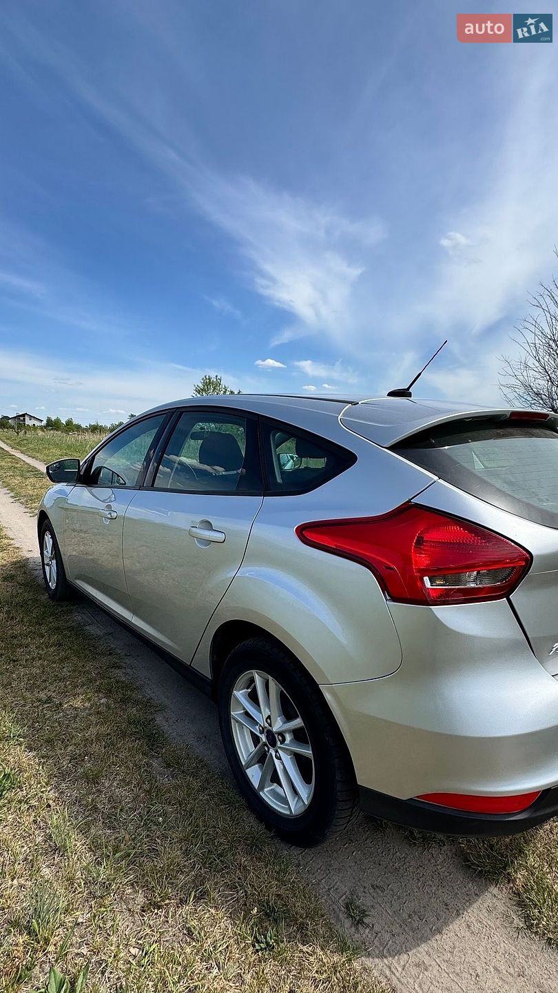 Ford Focus 2015 VIN 1FADP3K20GL259647 фото оголошення 6 з 13