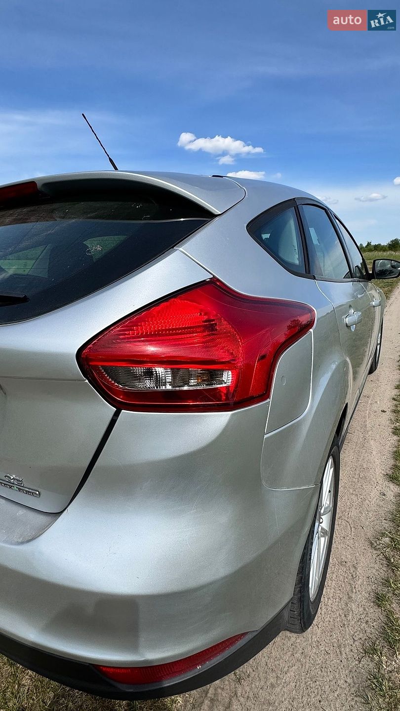 Ford Focus 2015 VIN 1FADP3K20GL259647 фото оголошення 9 з 13