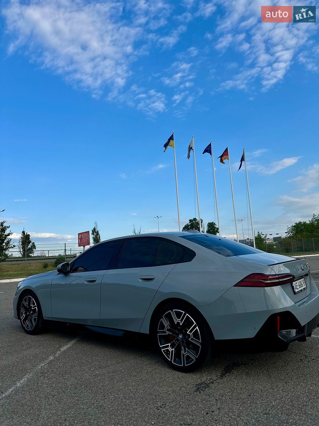 BMW i5 2023 VIN WBY33FK03RCR20106 фото оголошення 23 з 34